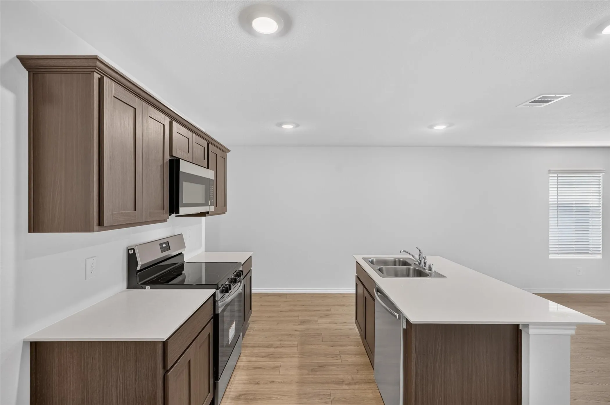 Single Family Residence For Rent in Hunt County , 1153 Northfield Drive, Josephine, Texas 75135, 4 Bedroom, 2 Bathroom, 2 Garage spaces, 1,572 Sqft, built in 2026, mls#21394832, Real Estate Agent in Josephine, Homes For Rent in Hunt county, Homes For Rent in Josephine, Realtor in Josephine Texas, Real Estate Brokerage Independent Realty Texas, Luminita Cordes Realtor