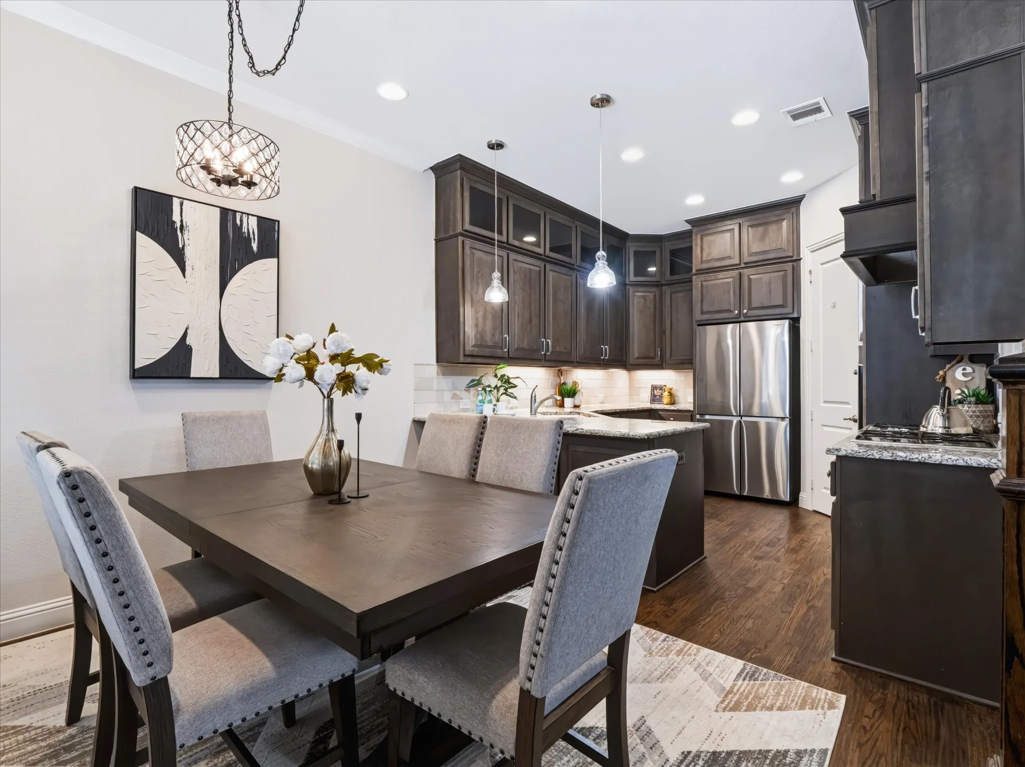 Single Family Residence For Rent in Dallas County , 291 Moorland Drive, Richardson, Texas 75080, 3 Bedroom, 3 Bathroom, 2 Garage spaces, 2,294 Sqft, built in 2017, mls#21394835, Real Estate Agent in Richardson, Homes For Rent in Dallas county, Homes For Rent in Richardson, Realtor in Richardson Texas, Real Estate Brokerage Independent Realty Texas, Luminita Cordes Realtor