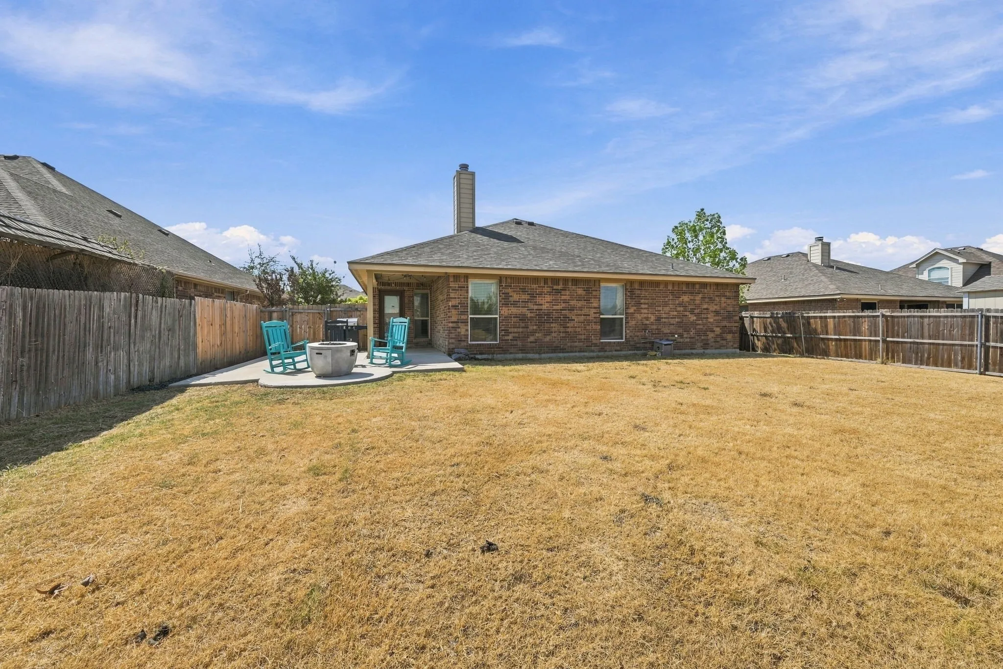 Single Family Residence For Sale in Tarrant County , 9208 Arlene Drive, White Settlement, Texas 76108, 4 Bedroom, 2 Bathroom, Garage spaces, 1,619 Sqft, built in 2009, mls#21391189, Real Estate Agent in White Settlement, Homes For Sale in Tarrant county, Homes For Sale in White Settlement, Realtor in White Settlement Texas, Real Estate Brokerage Independent Realty Texas, Luminita Cordes Realtor