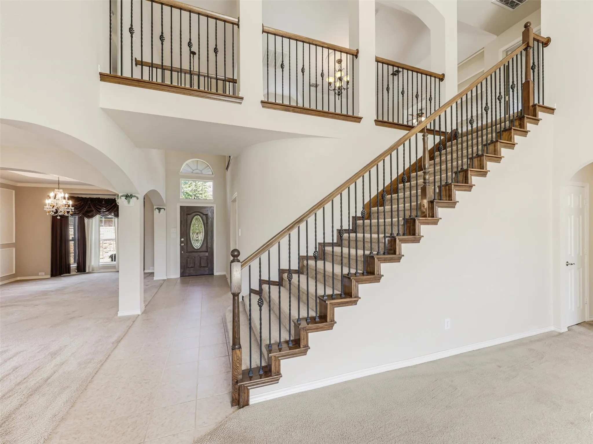 Single Family Residence For Sale in Collin County , 513 Tarpan Trail, Celina, Texas 75009, 5 Bedroom, 4 Bathroom, 3 Garage spaces, 3,529 Sqft, built in 2007, mls#21392725, Real Estate Agent in Celina, Homes For Sale in Collin county, Homes For Sale in Celina, Realtor in Celina Texas, Real Estate Brokerage Independent Realty Texas, Luminita Cordes Realtor