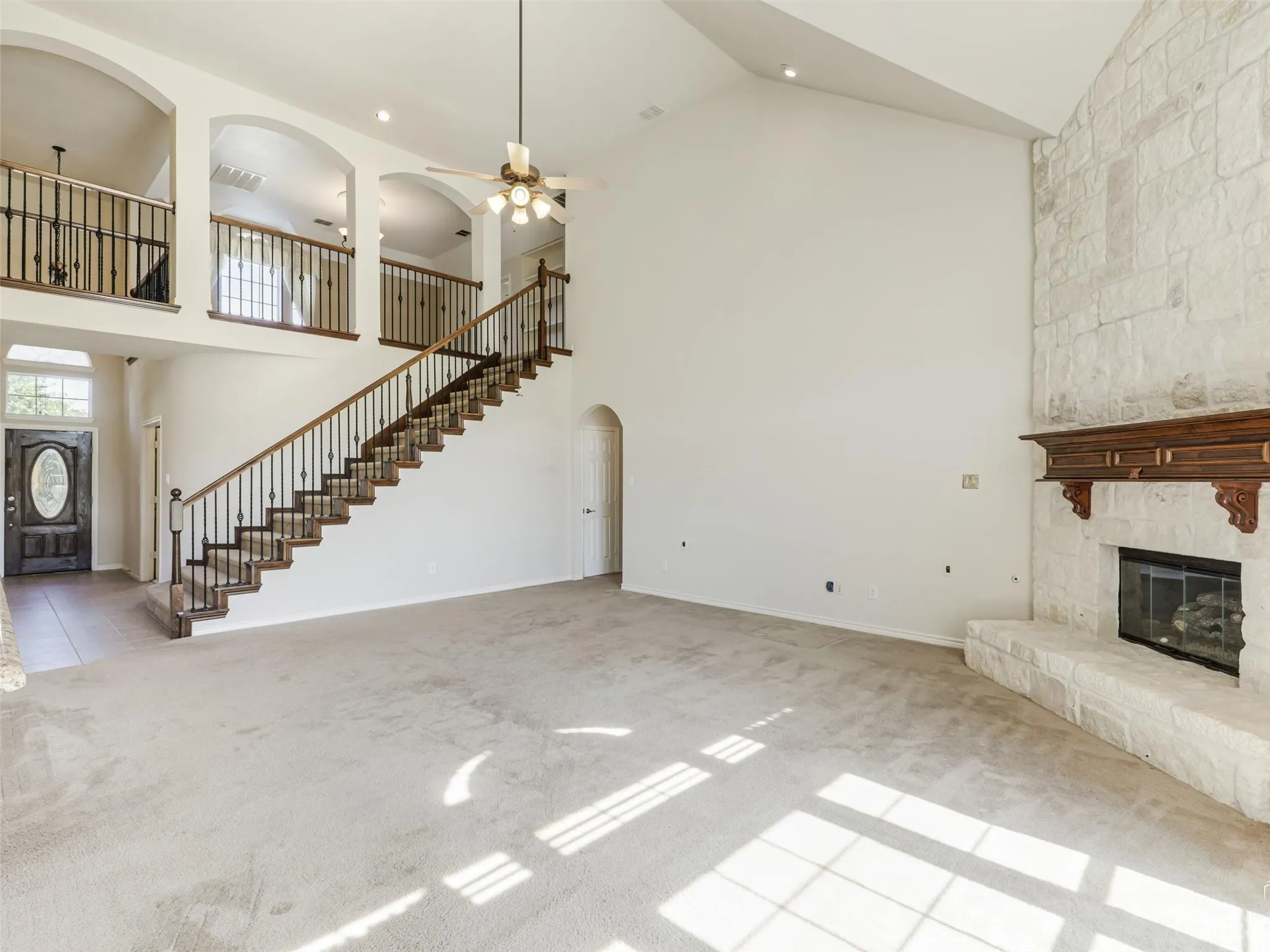 Single Family Residence For Sale in Collin County , 513 Tarpan Trail, Celina, Texas 75009, 5 Bedroom, 4 Bathroom, 3 Garage spaces, 3,529 Sqft, built in 2007, mls#21392725, Real Estate Agent in Celina, Homes For Sale in Collin county, Homes For Sale in Celina, Realtor in Celina Texas, Real Estate Brokerage Independent Realty Texas, Luminita Cordes Realtor