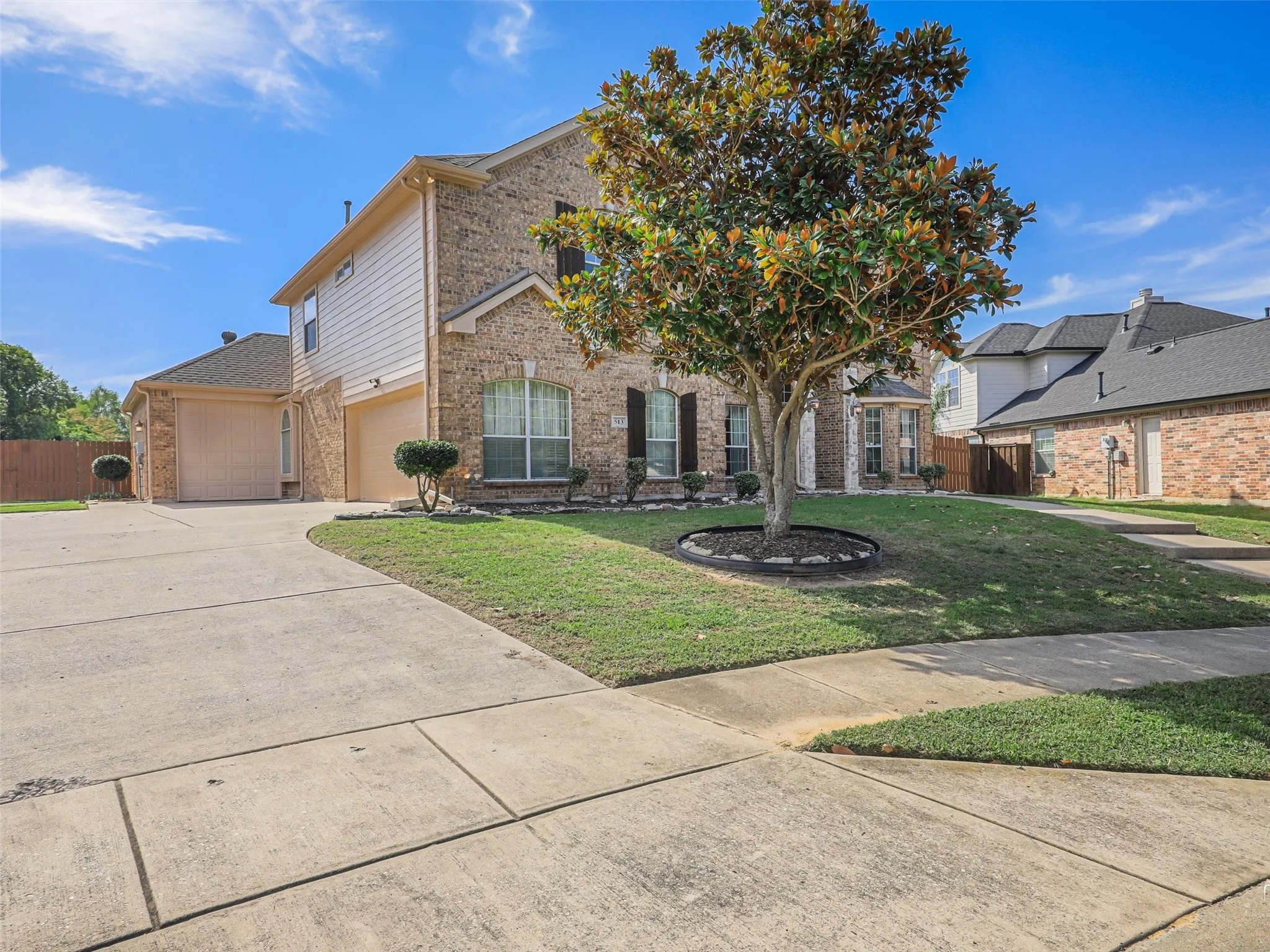 Single Family Residence For Sale in Collin County , 513 Tarpan Trail, Celina, Texas 75009, 5 Bedroom, 4 Bathroom, 3 Garage spaces, 3,529 Sqft, built in 2007, mls#21392725, Real Estate Agent in Celina, Homes For Sale in Collin county, Homes For Sale in Celina, Realtor in Celina Texas, Real Estate Brokerage Independent Realty Texas, Luminita Cordes Realtor