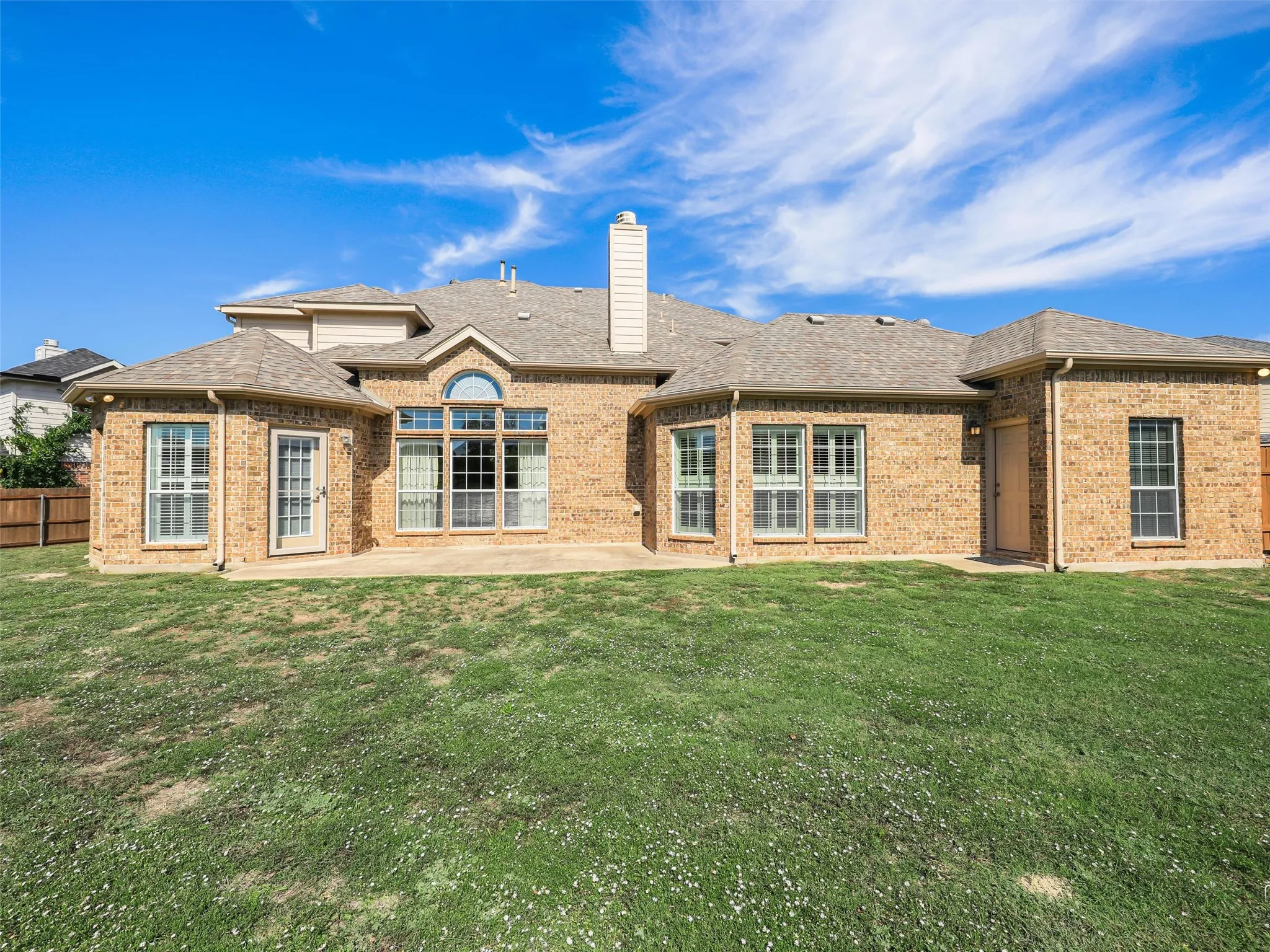 Single Family Residence For Sale in Collin County , 513 Tarpan Trail, Celina, Texas 75009, 5 Bedroom, 4 Bathroom, 3 Garage spaces, 3,529 Sqft, built in 2007, mls#21392725, Real Estate Agent in Celina, Homes For Sale in Collin county, Homes For Sale in Celina, Realtor in Celina Texas, Real Estate Brokerage Independent Realty Texas, Luminita Cordes Realtor