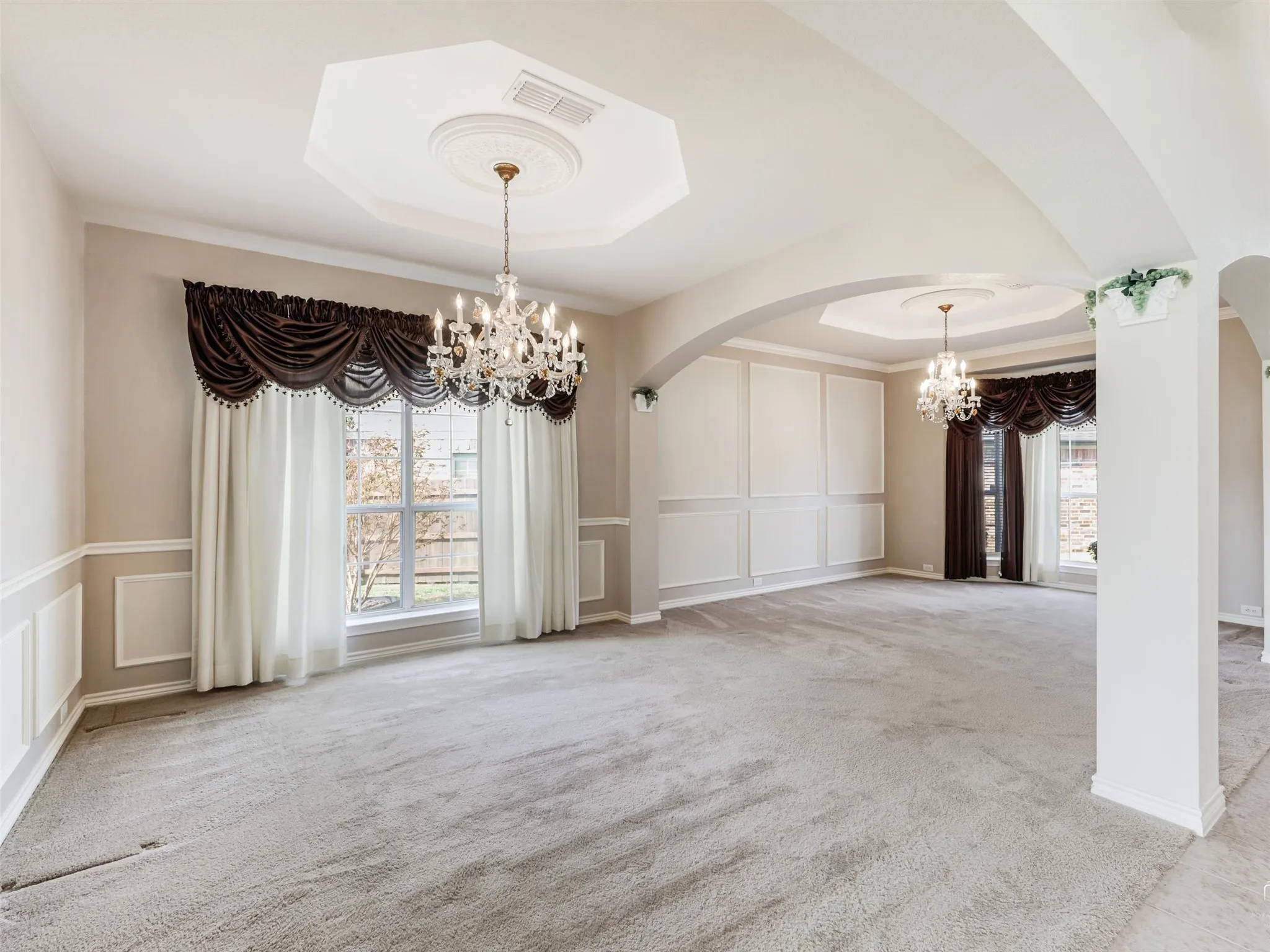 Single Family Residence For Sale in Collin County , 513 Tarpan Trail, Celina, Texas 75009, 5 Bedroom, 4 Bathroom, 3 Garage spaces, 3,529 Sqft, built in 2007, mls#21392725, Real Estate Agent in Celina, Homes For Sale in Collin county, Homes For Sale in Celina, Realtor in Celina Texas, Real Estate Brokerage Independent Realty Texas, Luminita Cordes Realtor