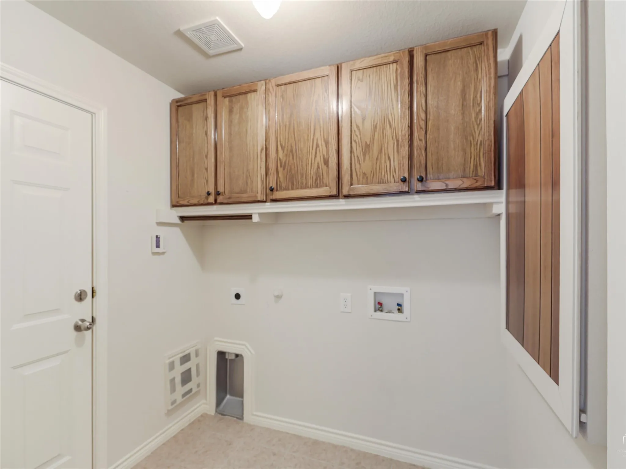 Single Family Residence For Sale in Collin County , 513 Tarpan Trail, Celina, Texas 75009, 5 Bedroom, 4 Bathroom, 3 Garage spaces, 3,529 Sqft, built in 2007, mls#21392725, Real Estate Agent in Celina, Homes For Sale in Collin county, Homes For Sale in Celina, Realtor in Celina Texas, Real Estate Brokerage Independent Realty Texas, Luminita Cordes Realtor
