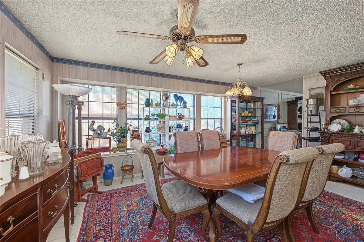 Single Family Residence For Sale in Tarrant County , 1300 Oak Harbor Boulevard, Azle, Texas 76020, 3 Bedroom, 2 Bathroom, 2 Garage spaces, 1,920 Sqft, built in 1987, mls#21394559, Real Estate Agent in Azle, Homes For Sale in Tarrant county, Homes For Sale in Azle, Realtor in Azle Texas, Real Estate Brokerage Independent Realty Texas, Luminita Cordes Realtor
