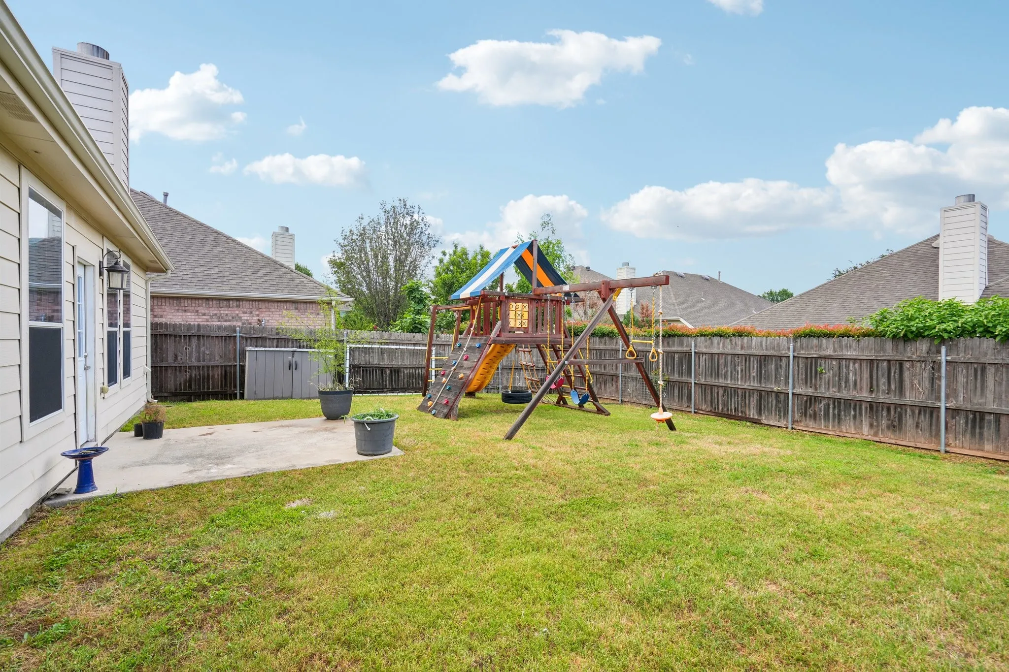 Single Family Residence For Rent in Tarrant County , 12308 Durango Root Drive, Fort Worth, Texas 76244, 4 Bedroom, 3 Bathroom, 2 Garage spaces, 2,429 Sqft, built in 2007, mls#21394823, Real Estate Agent in Fort Worth, Homes For Rent in Tarrant county, Homes For Rent in Fort Worth, Realtor in Fort Worth Texas, Real Estate Brokerage Independent Realty Texas, Luminita Cordes Realtor