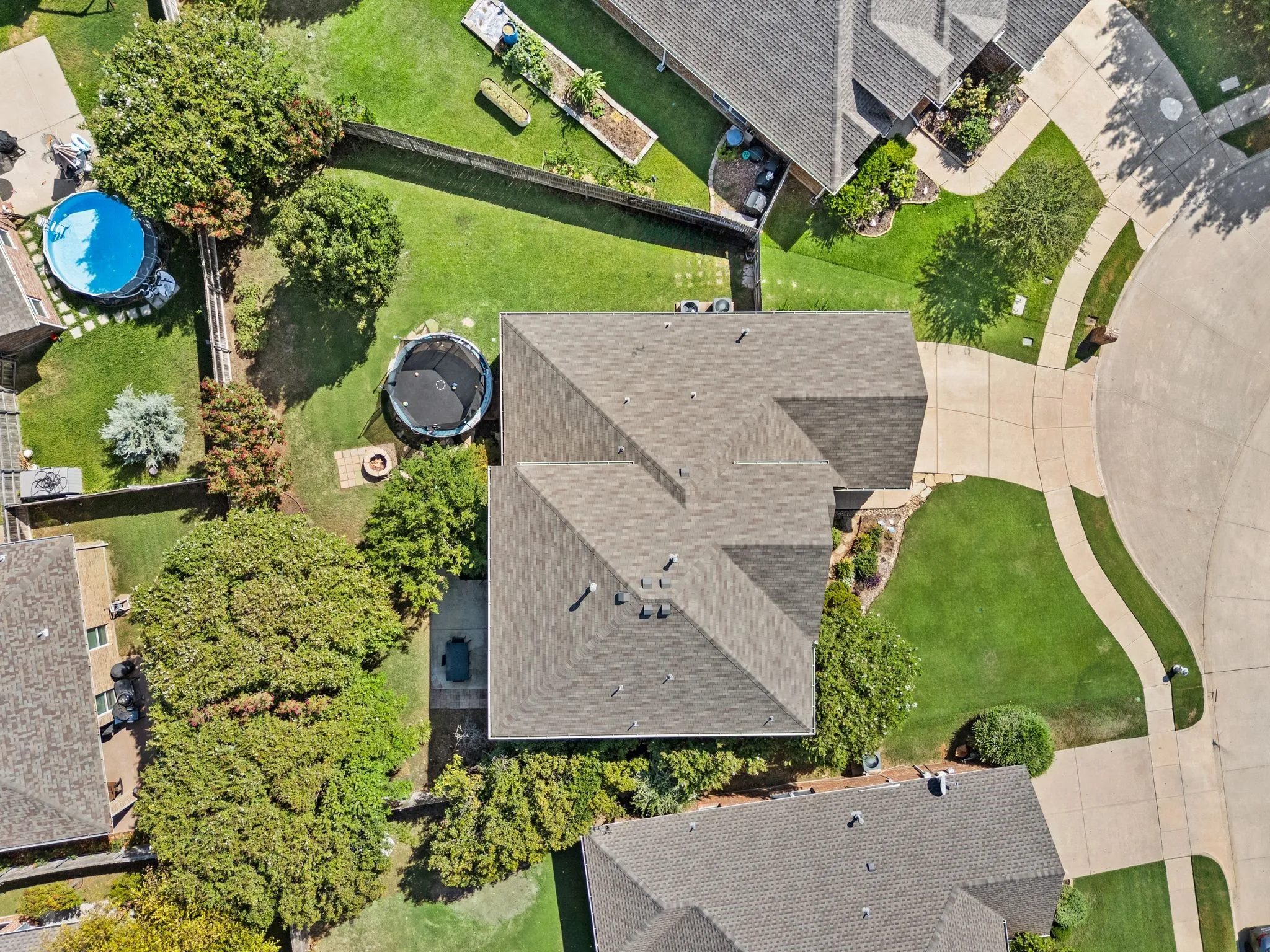 Single Family Residence For Sale in Tarrant County , 4129 Bedington Lane, Fort Worth, Texas 76244, 4 Bedroom, 3 Bathroom, 2 Garage spaces, 2,498 Sqft, built in 2005, mls#21393976, Real Estate Agent in Fort Worth, Homes For Sale in Tarrant county, Homes For Sale in Fort Worth, Realtor in Fort Worth Texas, Real Estate Brokerage Independent Realty Texas, Luminita Cordes Realtor
