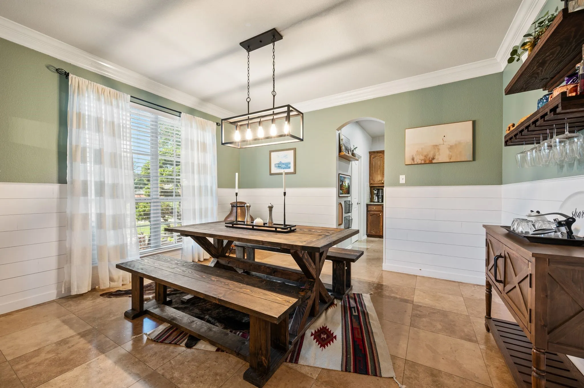 Single Family Residence For Sale in Tarrant County , 4129 Bedington Lane, Fort Worth, Texas 76244, 4 Bedroom, 3 Bathroom, 2 Garage spaces, 2,498 Sqft, built in 2005, mls#21393976, Real Estate Agent in Fort Worth, Homes For Sale in Tarrant county, Homes For Sale in Fort Worth, Realtor in Fort Worth Texas, Real Estate Brokerage Independent Realty Texas, Luminita Cordes Realtor