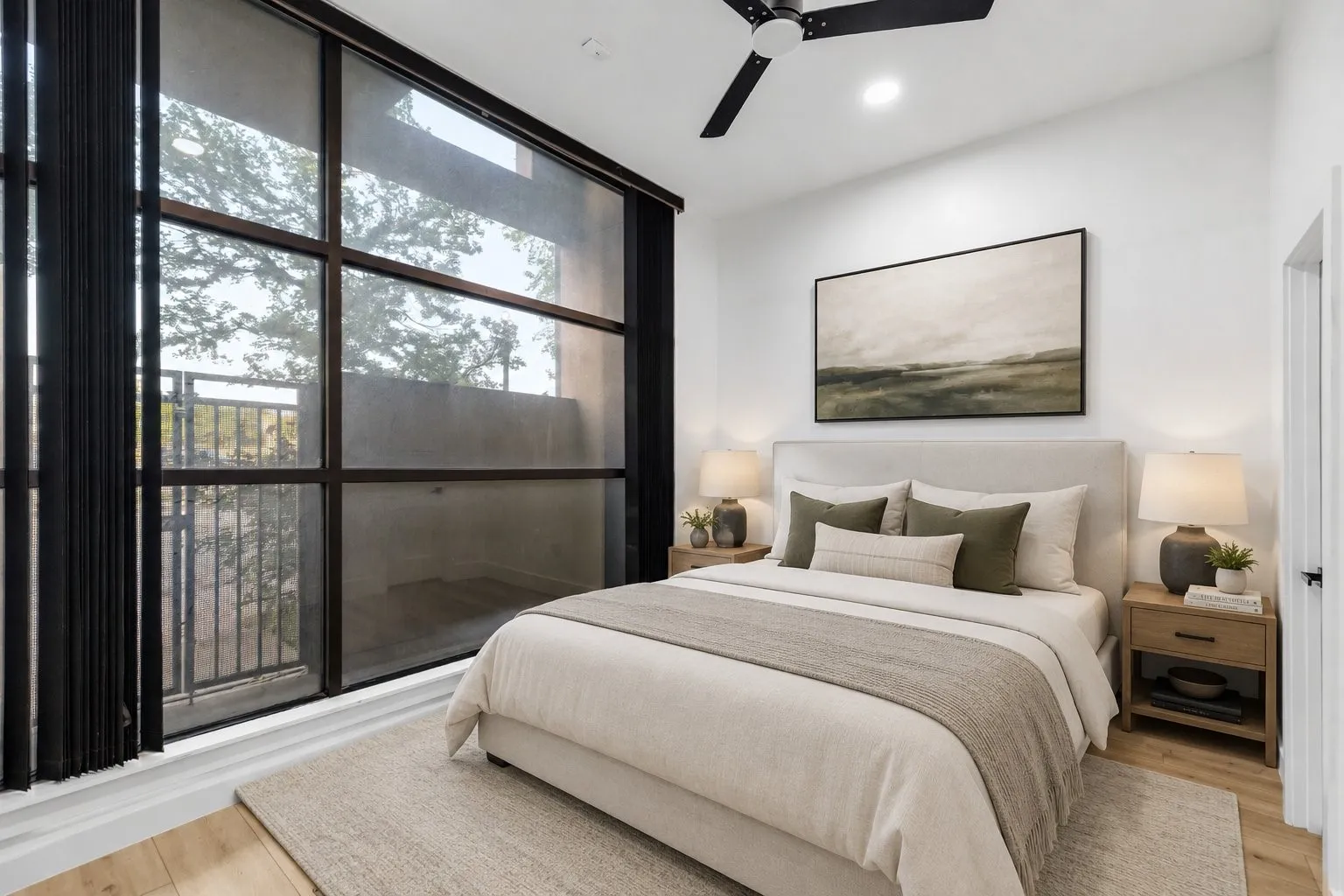 Townhouse For Rent in Dallas County , 3200 Thomas Avenue F, Dallas, Texas 75204, 3 Bedroom, 4 Bathroom, 2 Garage spaces, 2,958 Sqft, built in 2007, mls#21394846, Real Estate Agent in Dallas, Homes For Rent in Dallas county, Homes For Rent in Dallas, Realtor in Dallas Texas, Real Estate Brokerage Independent Realty Texas, Luminita Cordes Realtor