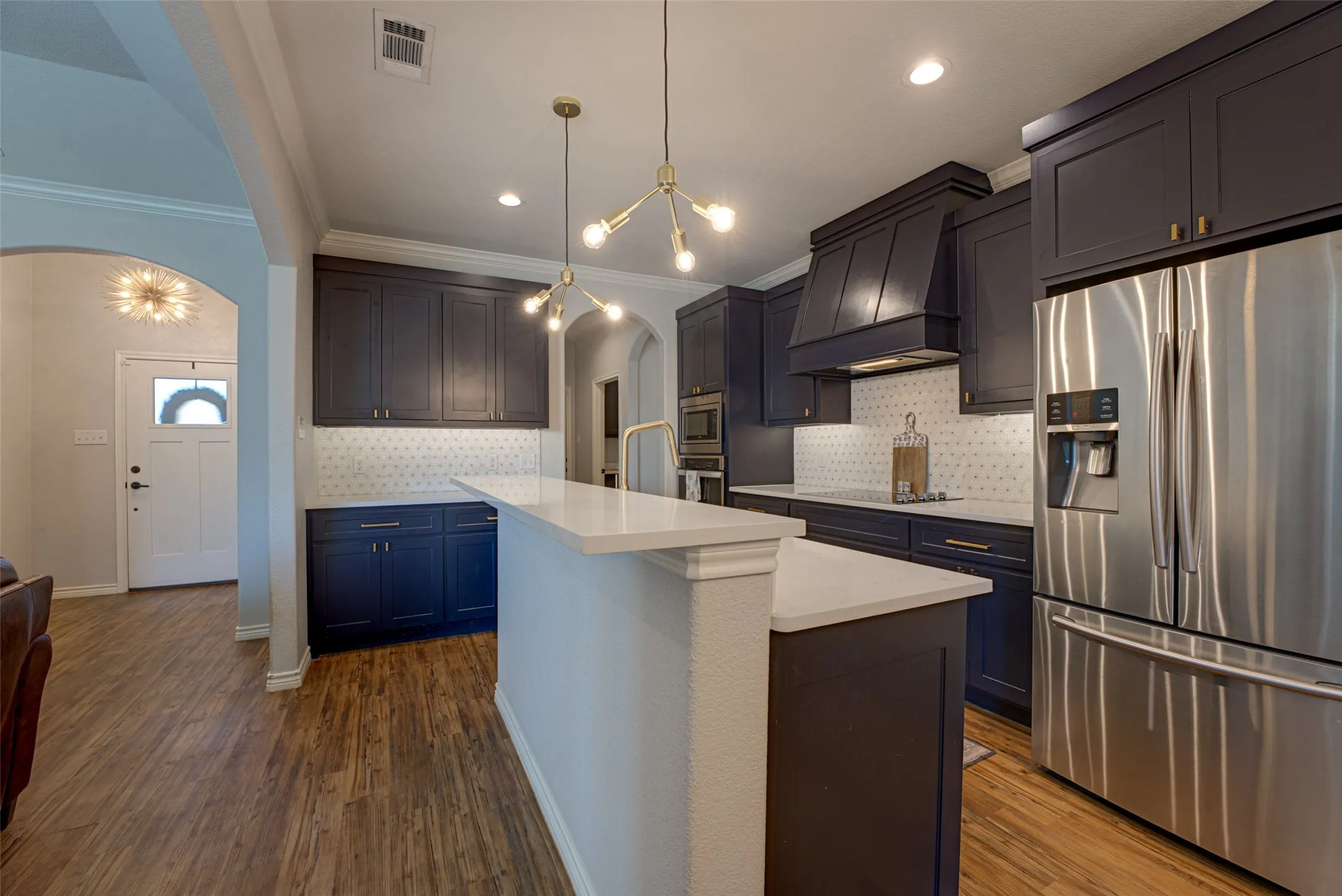 Single Family Residence For Sale in Kaufman County , 101 Lighthouse Lane, Mabank, Texas 75143, 3 Bedroom, 2 Bathroom, 2 Garage spaces, 2,054 Sqft, built in 2020, mls#21394463, Real Estate Agent in Mabank, Homes For Sale in Kaufman county, Homes For Sale in Mabank, Realtor in Mabank Texas, Real Estate Brokerage Independent Realty Texas, Luminita Cordes Realtor