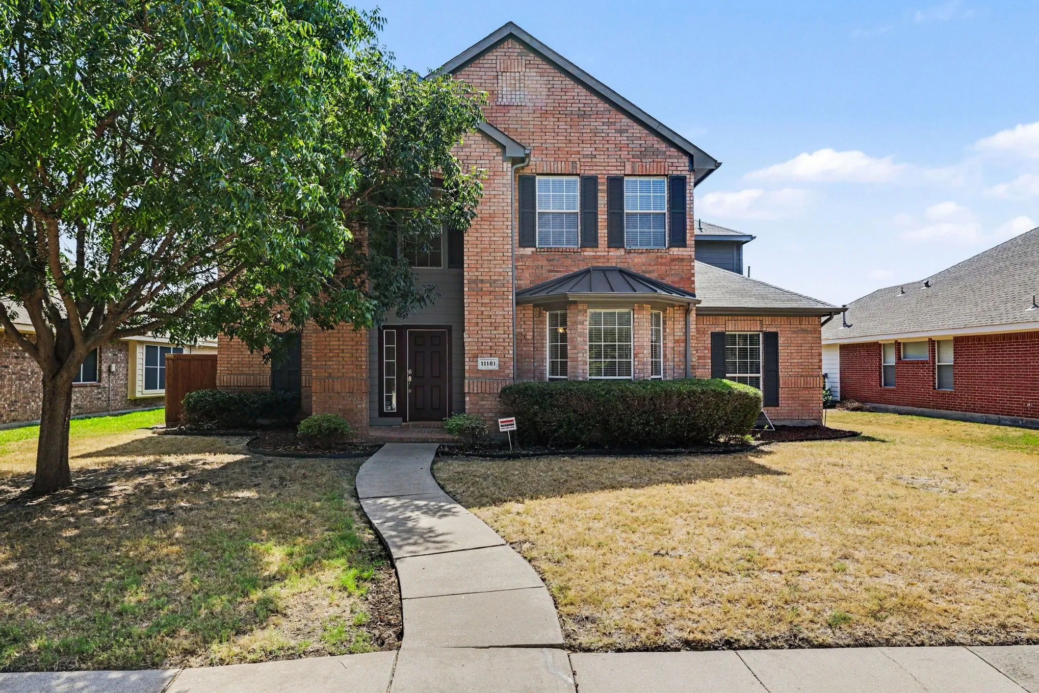 Single Family Residence For Sale in Collin County , 11181 Clearstream Lane, Frisco, Texas 75035, 4 Bedroom, 4 Bathroom, 2 Garage spaces, 2,465 Sqft, built in 2000, mls#21393408, Real Estate Agent in Frisco, Homes For Sale in Collin county, Homes For Sale in Frisco, Realtor in Frisco Texas, Real Estate Brokerage Independent Realty Texas, Luminita Cordes Realtor