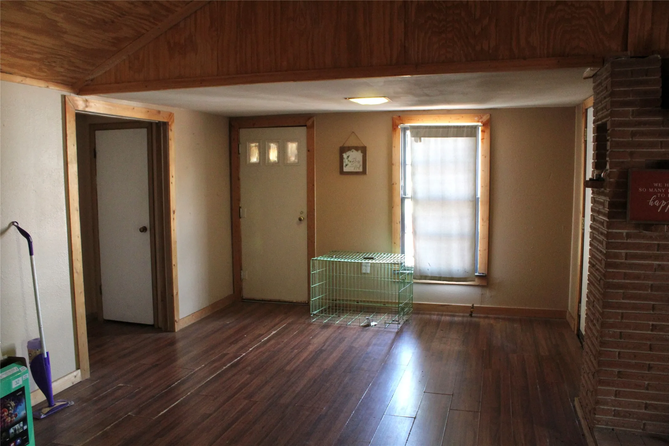 Single Family Residence For Sale in Knox County , 400 E Main Street, Knox City, Texas 79529, 4 Bedroom, 2 Bathroom, 2 Garage spaces, 3,150 Sqft, built in 1950, mls#21394290, Real Estate Agent in Knox City, Homes For Sale in Knox county, Homes For Sale in Knox City, Realtor in Knox City Texas, Real Estate Brokerage Independent Realty Texas, Luminita Cordes Realtor