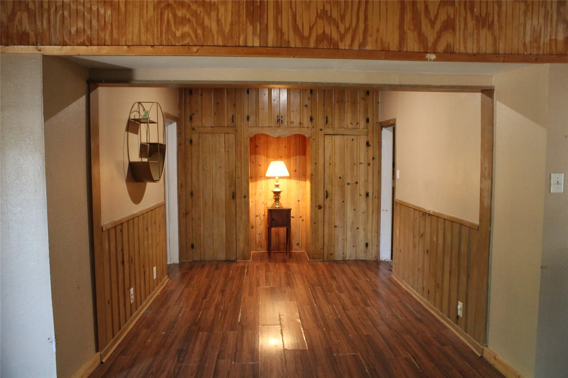 Single Family Residence For Sale in Knox County , 400 E Main Street, Knox City, Texas 79529, 4 Bedroom, 2 Bathroom, 2 Garage spaces, 3,150 Sqft, built in 1950, mls#21394290, Real Estate Agent in Knox City, Homes For Sale in Knox county, Homes For Sale in Knox City, Realtor in Knox City Texas, Real Estate Brokerage Independent Realty Texas, Luminita Cordes Realtor