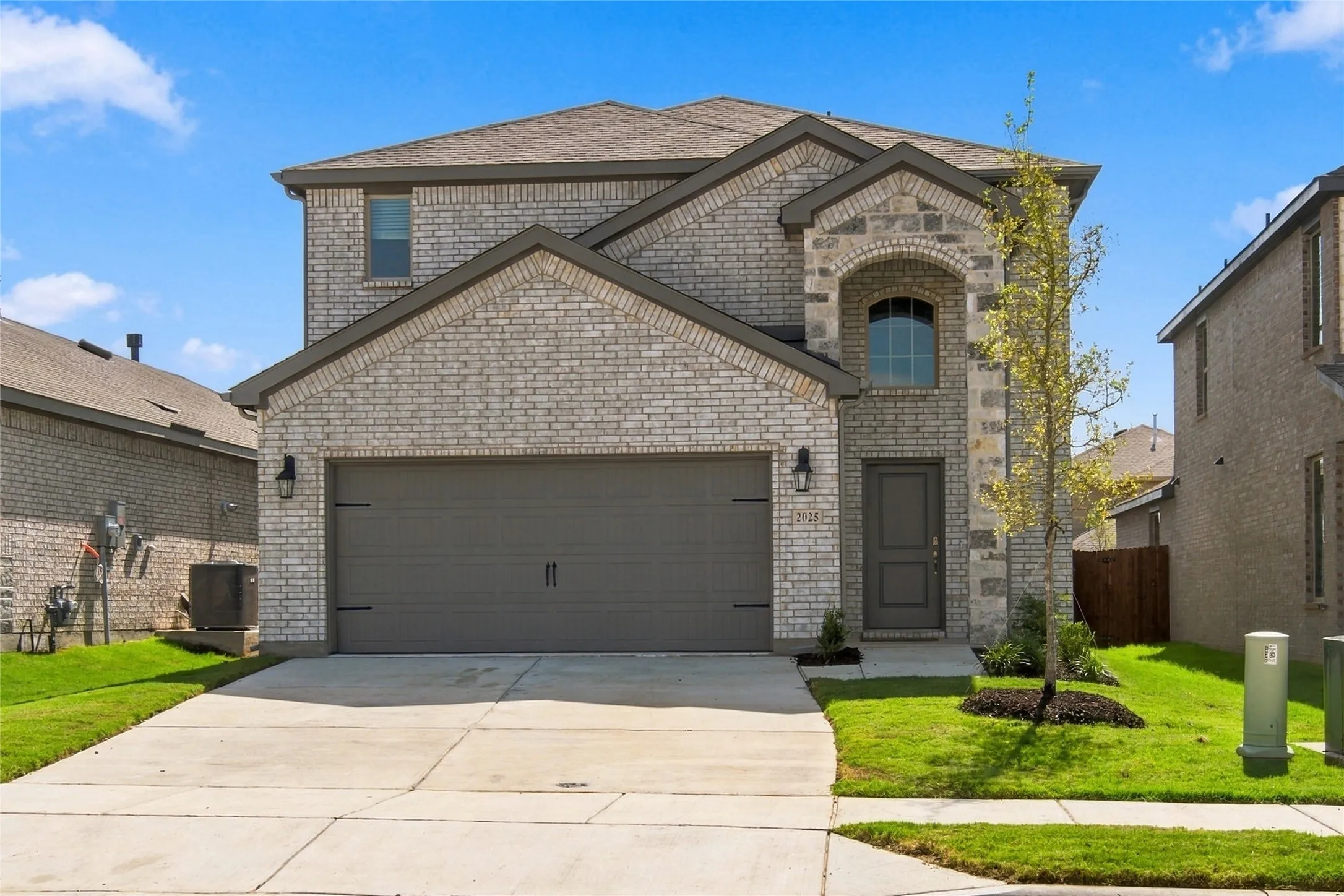 Single Family Residence For Rent in Collin County , 2025 Crockett Way, Anna, Texas 75409, 4 Bedroom, 4 Bathroom, 2 Garage spaces, 2,208 Sqft, built in 2026, mls#21394885, Real Estate Agent in Anna, Homes For Rent in Collin county, Homes For Rent in Anna, Realtor in Anna Texas, Real Estate Brokerage Independent Realty Texas, Luminita Cordes Realtor