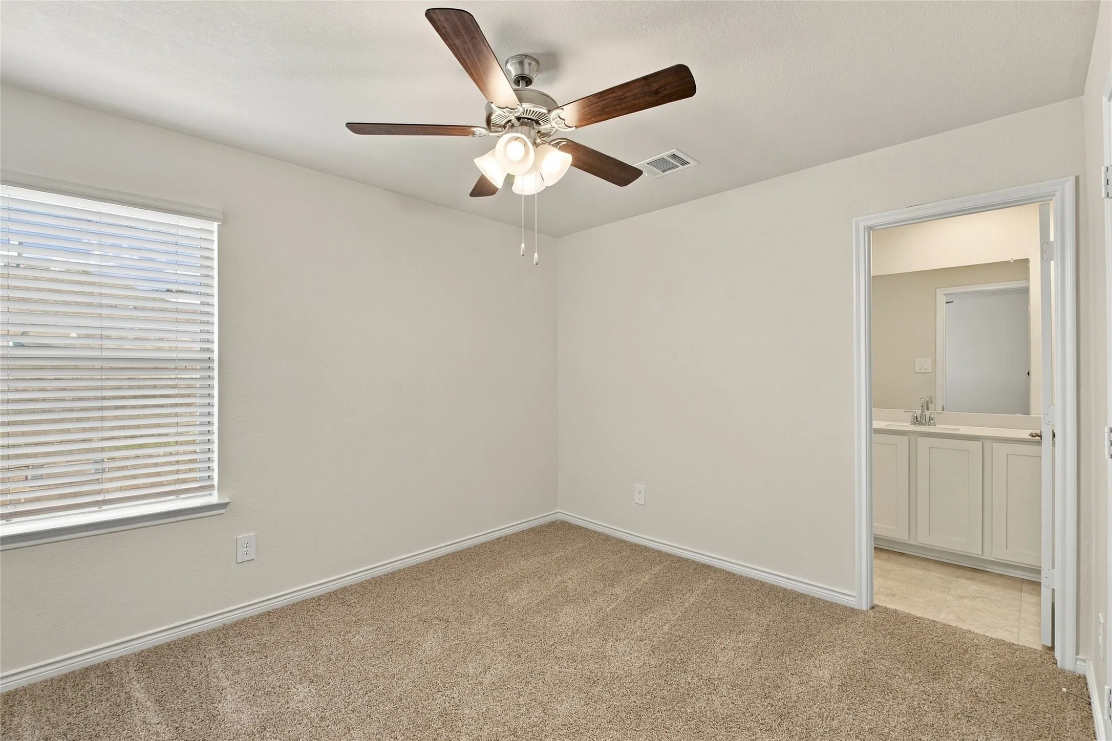 Single Family Residence For Rent in Collin County , 2025 Crockett Way, Anna, Texas 75409, 4 Bedroom, 4 Bathroom, 2 Garage spaces, 2,208 Sqft, built in 2026, mls#21394885, Real Estate Agent in Anna, Homes For Rent in Collin county, Homes For Rent in Anna, Realtor in Anna Texas, Real Estate Brokerage Independent Realty Texas, Luminita Cordes Realtor