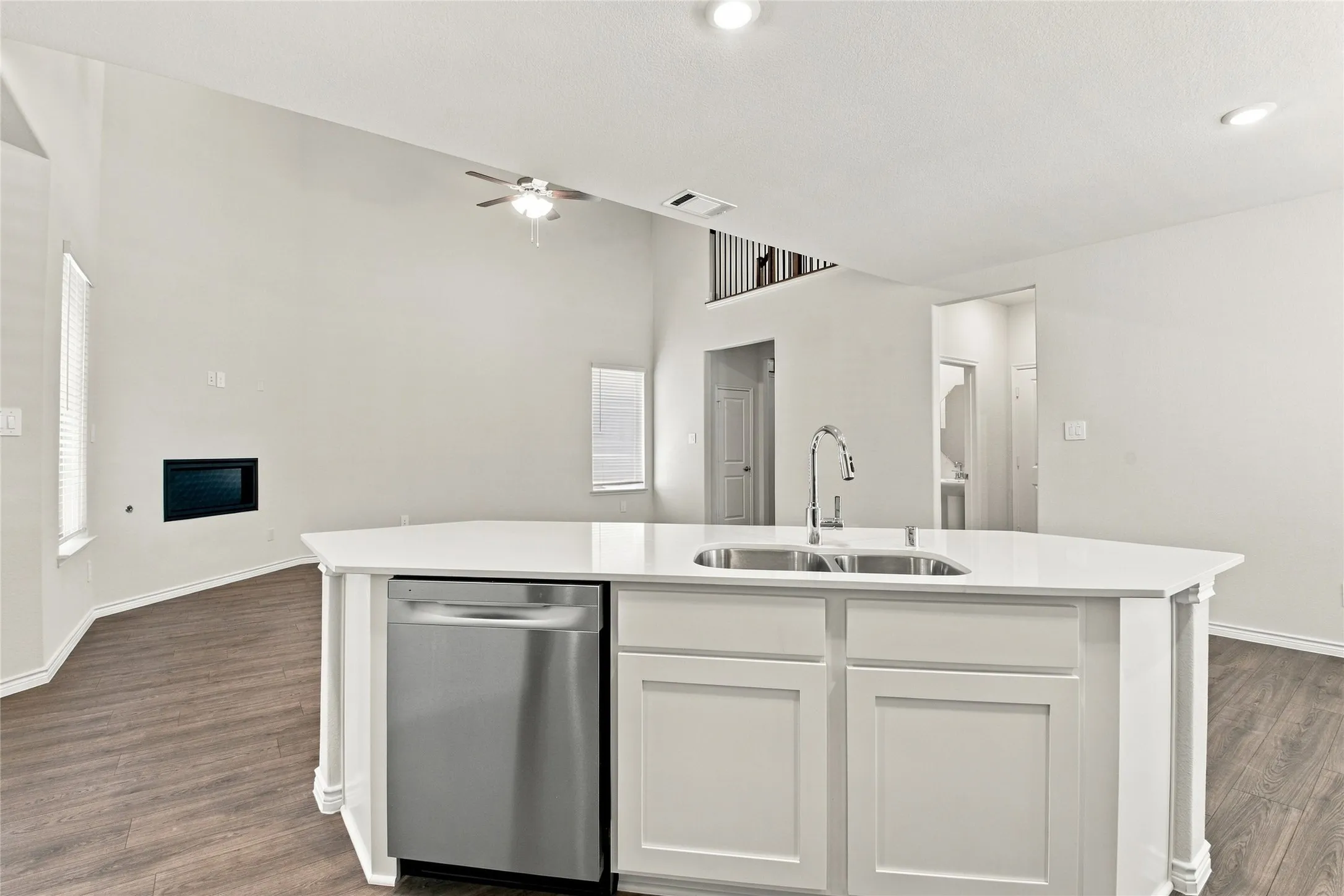 Single Family Residence For Rent in Collin County , 2025 Crockett Way, Anna, Texas 75409, 4 Bedroom, 4 Bathroom, 2 Garage spaces, 2,208 Sqft, built in 2026, mls#21394885, Real Estate Agent in Anna, Homes For Rent in Collin county, Homes For Rent in Anna, Realtor in Anna Texas, Real Estate Brokerage Independent Realty Texas, Luminita Cordes Realtor