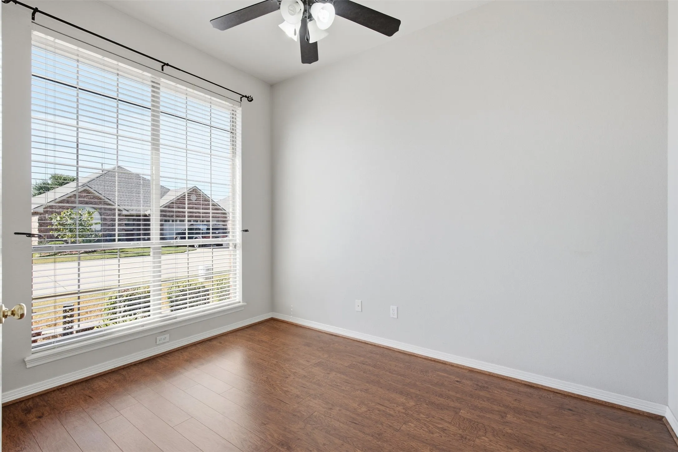 BEDROOM 3 OFF ENTRY CAN ALSO BE AN OFFICE