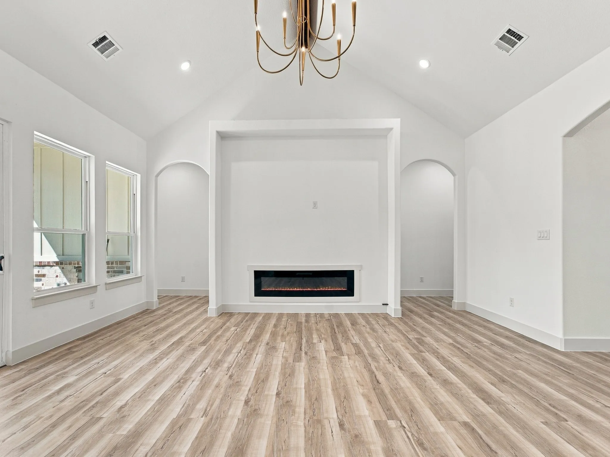 Single Family Residence For Sale in Wise County , 1810 Carpenter Street, Bridgeport, Texas 76426, 4 Bedroom, 4 Bathroom, 2 Garage spaces, 2,350 Sqft, built in 2026, mls#21393583, Real Estate Agent in Bridgeport, Homes For Sale in Wise county, Homes For Sale in Bridgeport, Realtor in Bridgeport Texas, Real Estate Brokerage Independent Realty Texas, Luminita Cordes Realtor