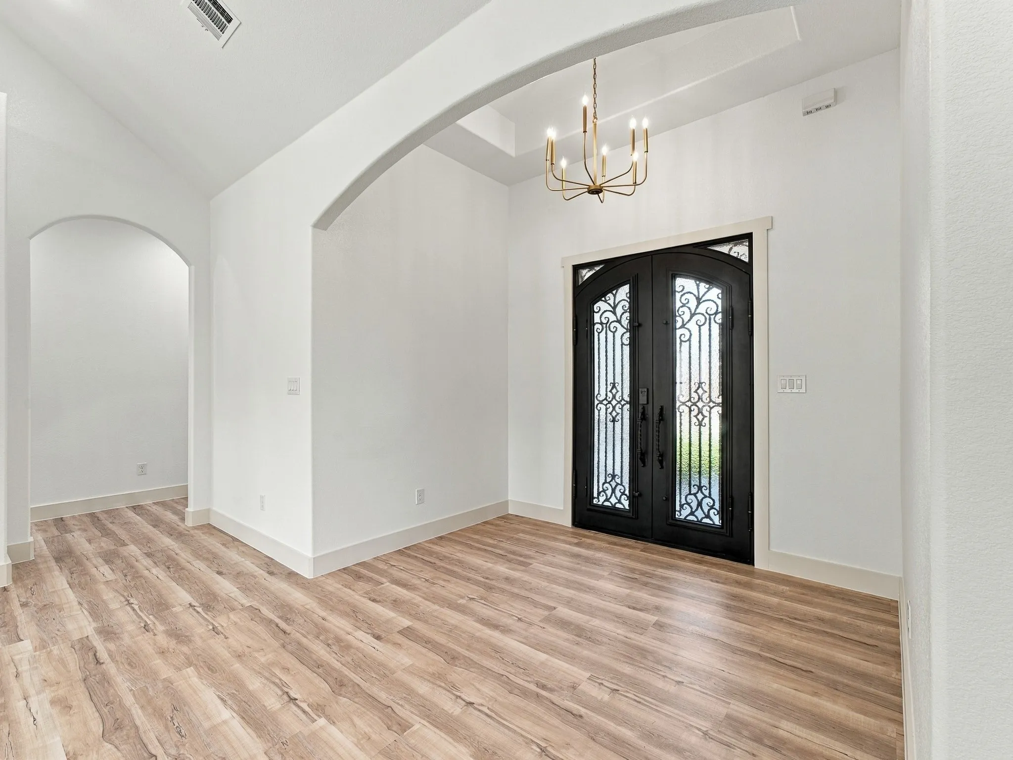 Single Family Residence For Sale in Wise County , 1810 Carpenter Street, Bridgeport, Texas 76426, 4 Bedroom, 4 Bathroom, 2 Garage spaces, 2,350 Sqft, built in 2026, mls#21393583, Real Estate Agent in Bridgeport, Homes For Sale in Wise county, Homes For Sale in Bridgeport, Realtor in Bridgeport Texas, Real Estate Brokerage Independent Realty Texas, Luminita Cordes Realtor
