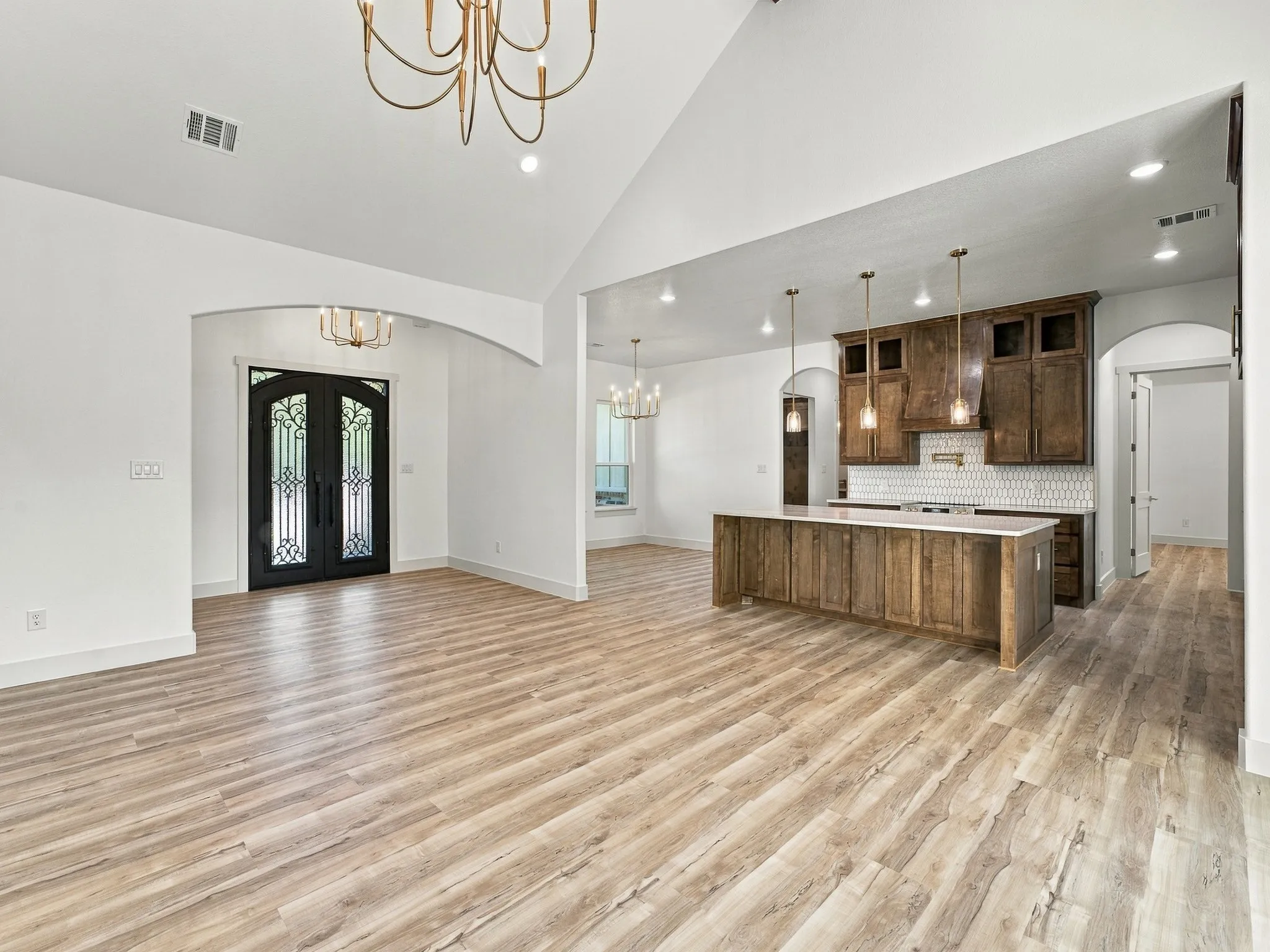 Single Family Residence For Sale in Wise County , 1810 Carpenter Street, Bridgeport, Texas 76426, 4 Bedroom, 4 Bathroom, 2 Garage spaces, 2,350 Sqft, built in 2026, mls#21393583, Real Estate Agent in Bridgeport, Homes For Sale in Wise county, Homes For Sale in Bridgeport, Realtor in Bridgeport Texas, Real Estate Brokerage Independent Realty Texas, Luminita Cordes Realtor