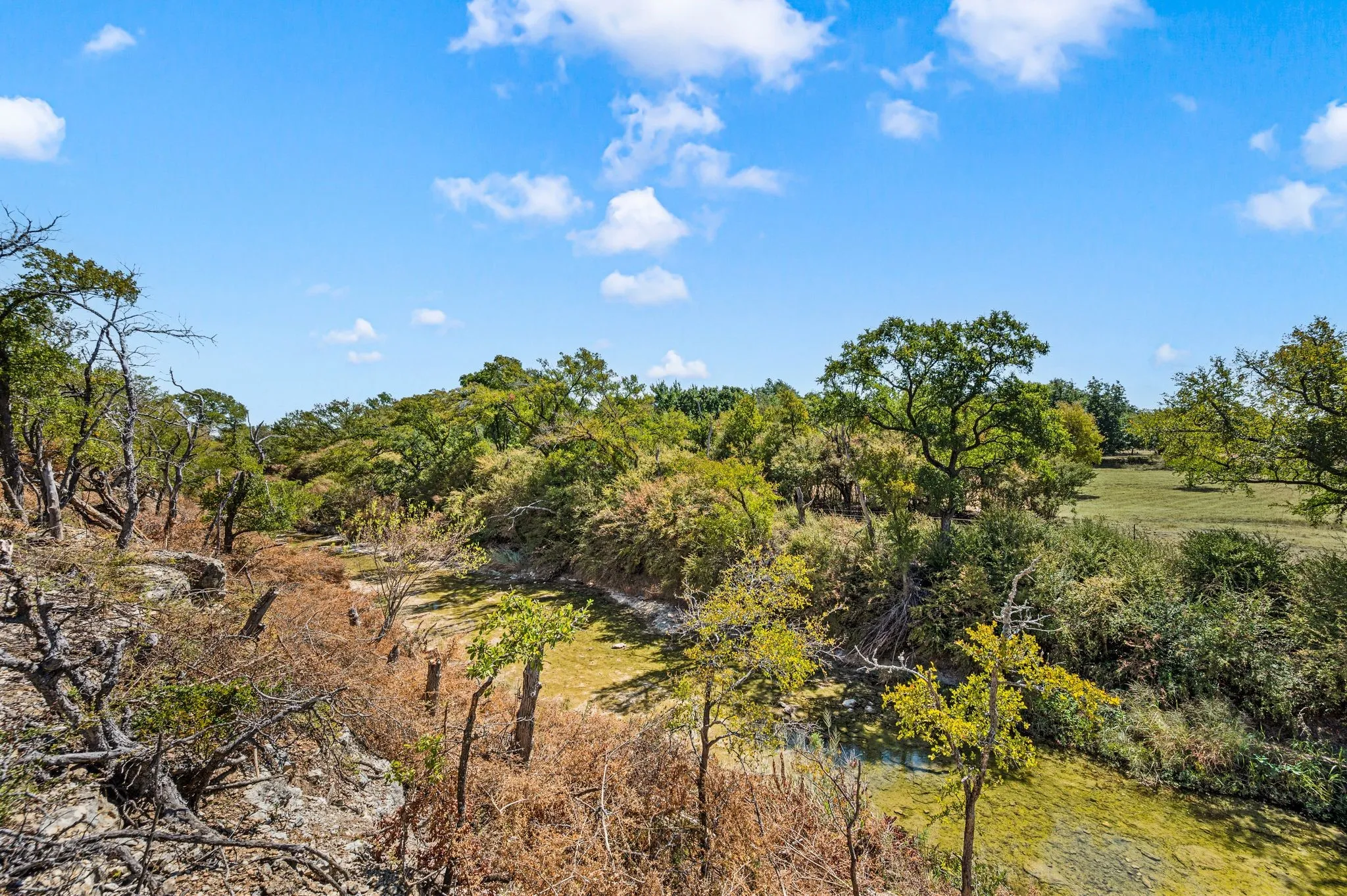 Farm For Sale in Tarrant County , 1700 Marti Drive, Burleson, Texas 76028, 3 Bedroom, 2 Bathroom, Garage spaces, 1,911 Sqft, built in 1969, mls#21394883, Real Estate Agent in Burleson, Homes For Sale in Tarrant county, Homes For Sale in Burleson, Realtor in Burleson Texas, Real Estate Brokerage Independent Realty Texas, Luminita Cordes Realtor