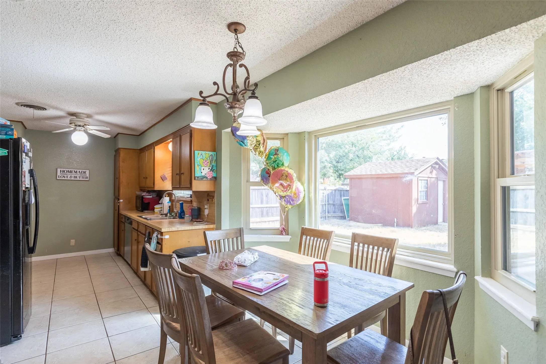 Single Family Residence For Sale in Taylor County , 1001 Pardoners Road, Abilene, Texas 79602, 3 Bedroom, 2 Bathroom, 2 Garage spaces, 1,527 Sqft, built in 1981, mls#21393844, Real Estate Agent in Abilene, Homes For Sale in Taylor county, Homes For Sale in Abilene, Realtor in Abilene Texas, Real Estate Brokerage Independent Realty Texas, Luminita Cordes Realtor