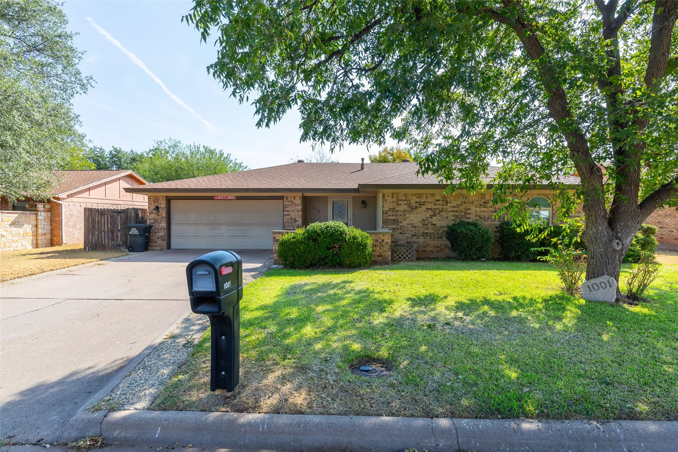 Single Family Residence For Sale in Taylor County , 1001 Pardoners Road, Abilene, Texas 79602, 3 Bedroom, 2 Bathroom, 2 Garage spaces, 1,527 Sqft, built in 1981, mls#21393844, Real Estate Agent in Abilene, Homes For Sale in Taylor county, Homes For Sale in Abilene, Realtor in Abilene Texas, Real Estate Brokerage Independent Realty Texas, Luminita Cordes Realtor