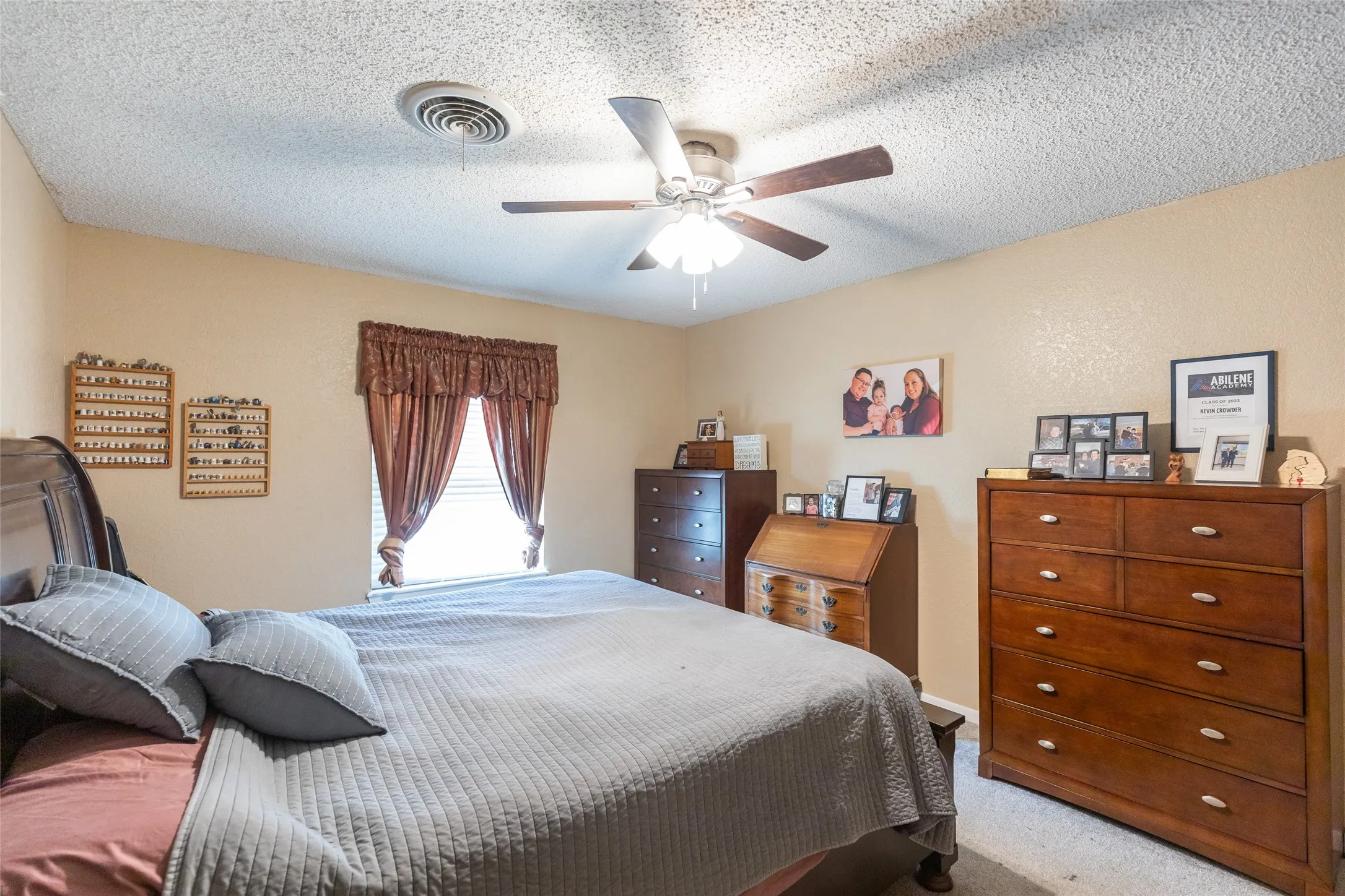 Single Family Residence For Sale in Taylor County , 1001 Pardoners Road, Abilene, Texas 79602, 3 Bedroom, 2 Bathroom, 2 Garage spaces, 1,527 Sqft, built in 1981, mls#21393844, Real Estate Agent in Abilene, Homes For Sale in Taylor county, Homes For Sale in Abilene, Realtor in Abilene Texas, Real Estate Brokerage Independent Realty Texas, Luminita Cordes Realtor