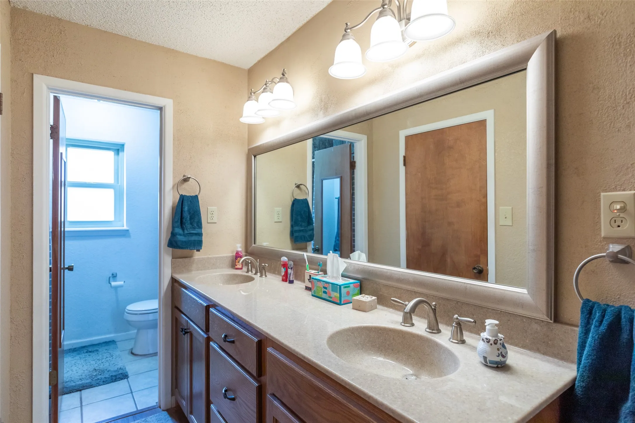 Single Family Residence For Sale in Taylor County , 1001 Pardoners Road, Abilene, Texas 79602, 3 Bedroom, 2 Bathroom, 2 Garage spaces, 1,527 Sqft, built in 1981, mls#21393844, Real Estate Agent in Abilene, Homes For Sale in Taylor county, Homes For Sale in Abilene, Realtor in Abilene Texas, Real Estate Brokerage Independent Realty Texas, Luminita Cordes Realtor