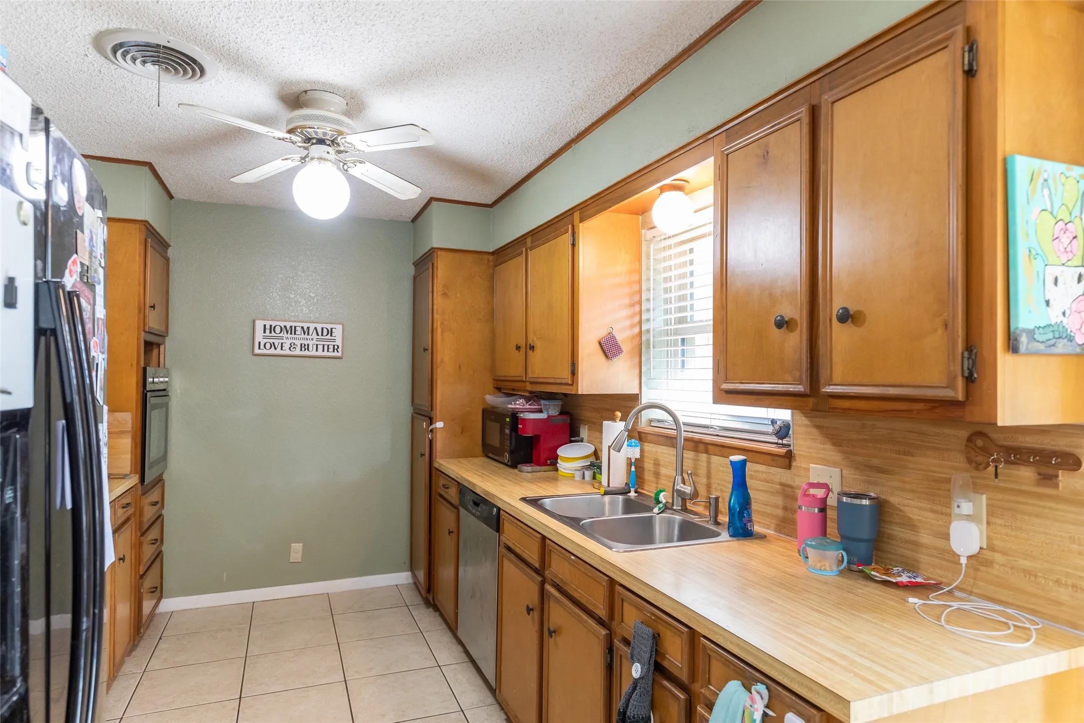 Single Family Residence For Sale in Taylor County , 1001 Pardoners Road, Abilene, Texas 79602, 3 Bedroom, 2 Bathroom, 2 Garage spaces, 1,527 Sqft, built in 1981, mls#21393844, Real Estate Agent in Abilene, Homes For Sale in Taylor county, Homes For Sale in Abilene, Realtor in Abilene Texas, Real Estate Brokerage Independent Realty Texas, Luminita Cordes Realtor