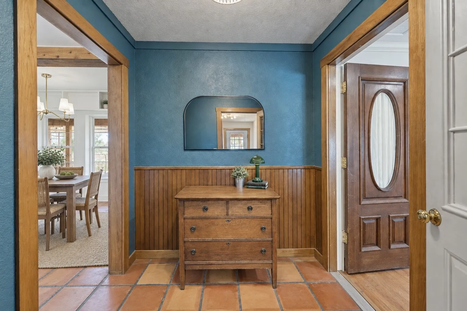 Upon arrival you are immediately greeted with a charming, rustic entryway and mudroom area, with plenty of room to store boots, shoes, jackets, etc!Virtually Staged.