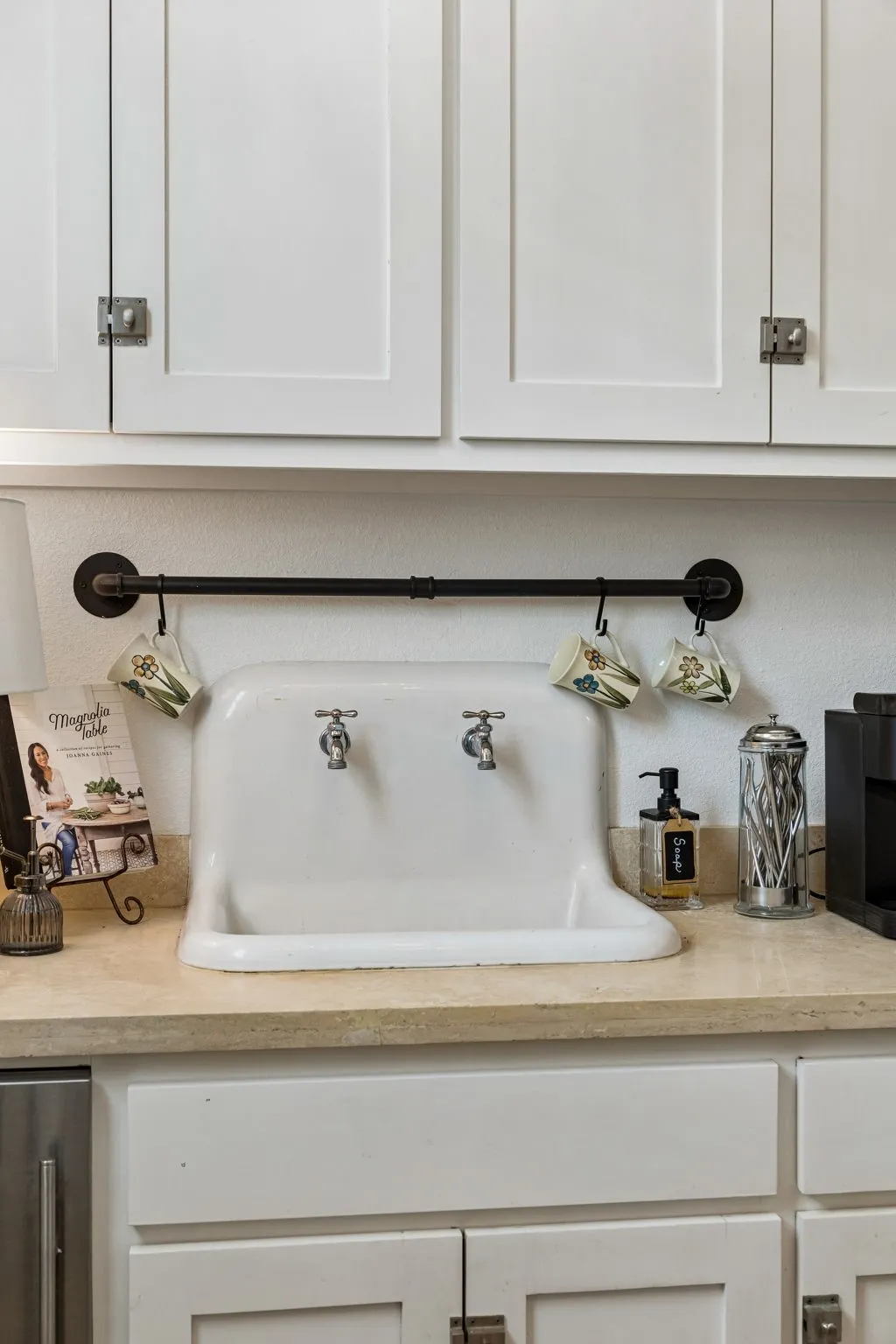Single Family Residence For Sale in Collin County , 414 N Waddill Street, Mc Kinney, Texas 75069, 4 Bedroom, 4 Bathroom, 2 Garage spaces, 3,683 Sqft, built in 2012, mls#21393614, Real Estate Agent in Mc Kinney, Homes For Sale in Collin county, Homes For Sale in Mc Kinney, Realtor in Mc Kinney Texas, Real Estate Brokerage Independent Realty Texas, Luminita Cordes Realtor