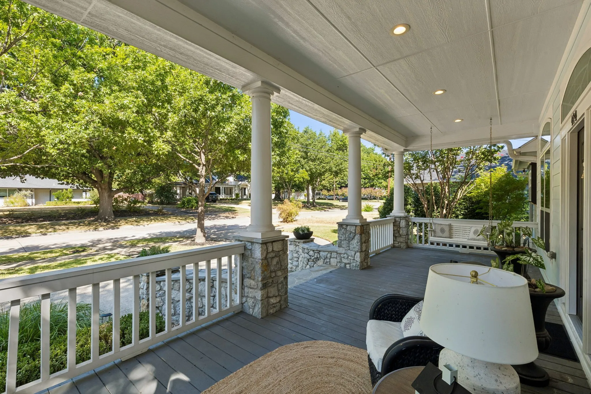 Single Family Residence For Sale in Collin County , 414 N Waddill Street, Mc Kinney, Texas 75069, 4 Bedroom, 4 Bathroom, 2 Garage spaces, 3,683 Sqft, built in 2012, mls#21393614, Real Estate Agent in Mc Kinney, Homes For Sale in Collin county, Homes For Sale in Mc Kinney, Realtor in Mc Kinney Texas, Real Estate Brokerage Independent Realty Texas, Luminita Cordes Realtor