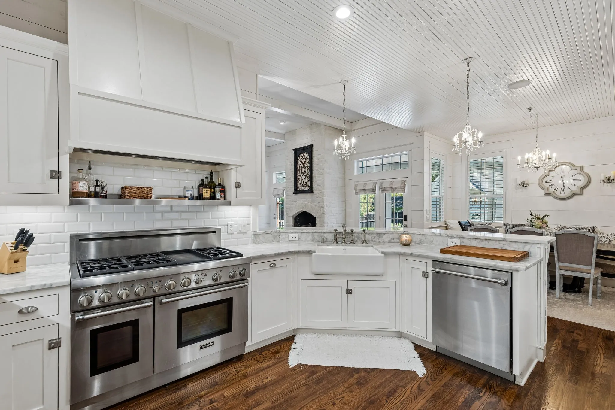 Single Family Residence For Sale in Collin County , 414 N Waddill Street, Mc Kinney, Texas 75069, 4 Bedroom, 4 Bathroom, 2 Garage spaces, 3,683 Sqft, built in 2012, mls#21393614, Real Estate Agent in Mc Kinney, Homes For Sale in Collin county, Homes For Sale in Mc Kinney, Realtor in Mc Kinney Texas, Real Estate Brokerage Independent Realty Texas, Luminita Cordes Realtor