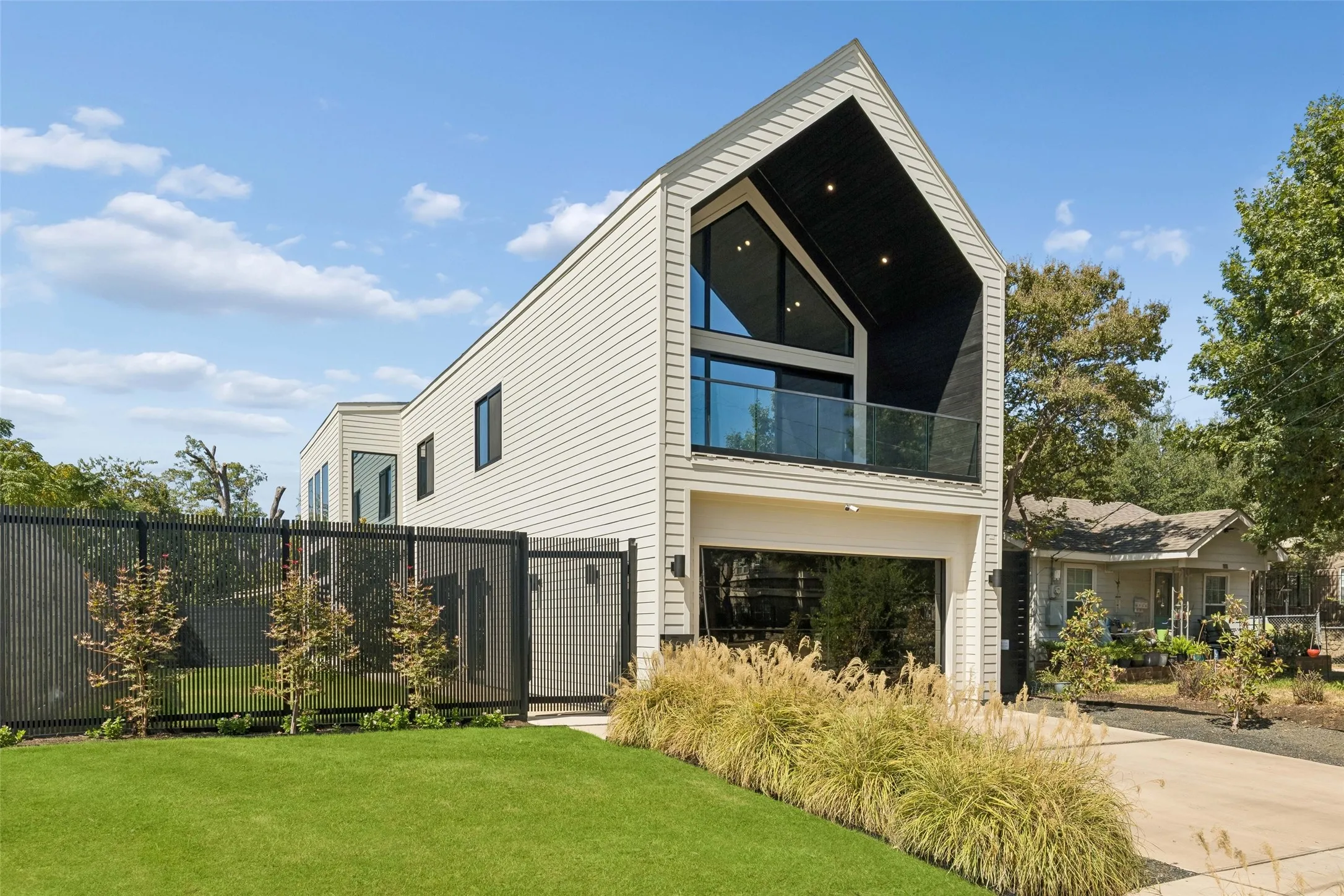 Single Family Residence For Sale