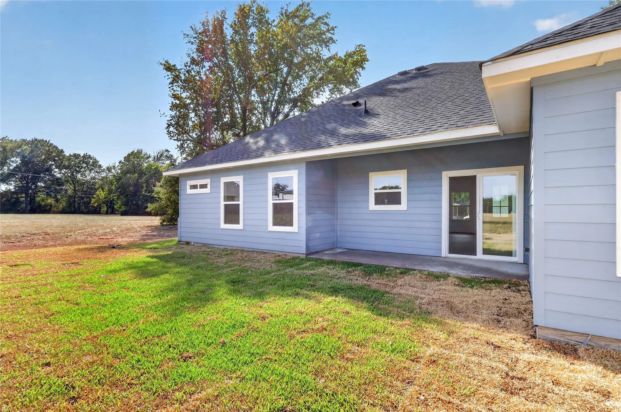 Single Family Residence For Sale in Henderson County , 102 Goodknight Ranch Road, Trinidad, Texas 75163, 3 Bedroom, 3 Bathroom, 2 Garage spaces, 1,600 Sqft, built in 2026, mls#21394684, Real Estate Agent in Trinidad, Homes For Sale in Henderson county, Homes For Sale in Trinidad, Realtor in Trinidad Texas, Real Estate Brokerage Independent Realty Texas, Luminita Cordes Realtor