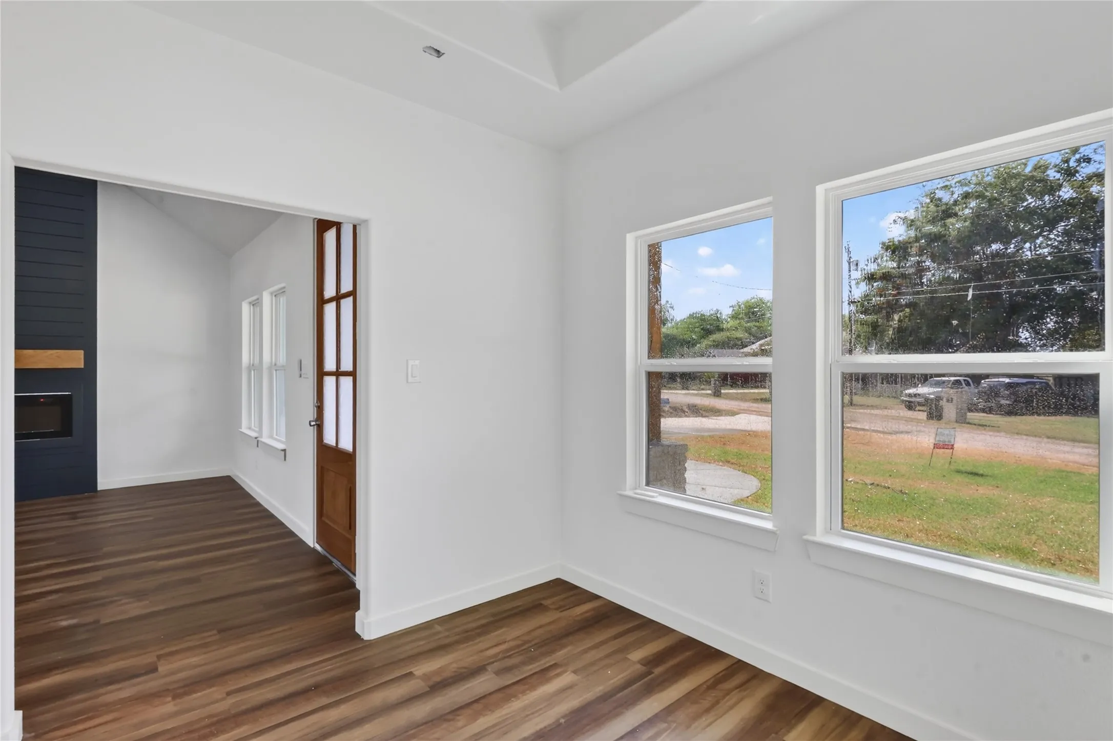 Single Family Residence For Sale in Henderson County , 102 Goodknight Ranch Road, Trinidad, Texas 75163, 3 Bedroom, 3 Bathroom, 2 Garage spaces, 1,600 Sqft, built in 2026, mls#21394684, Real Estate Agent in Trinidad, Homes For Sale in Henderson county, Homes For Sale in Trinidad, Realtor in Trinidad Texas, Real Estate Brokerage Independent Realty Texas, Luminita Cordes Realtor