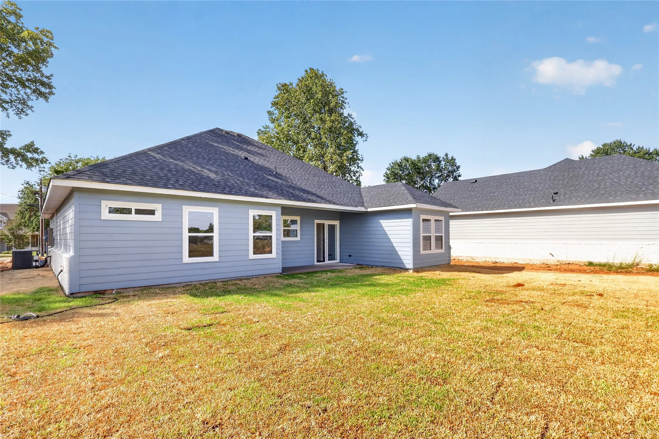 Single Family Residence For Sale in Henderson County , 102 Goodknight Ranch Road, Trinidad, Texas 75163, 3 Bedroom, 3 Bathroom, 2 Garage spaces, 1,600 Sqft, built in 2026, mls#21394684, Real Estate Agent in Trinidad, Homes For Sale in Henderson county, Homes For Sale in Trinidad, Realtor in Trinidad Texas, Real Estate Brokerage Independent Realty Texas, Luminita Cordes Realtor