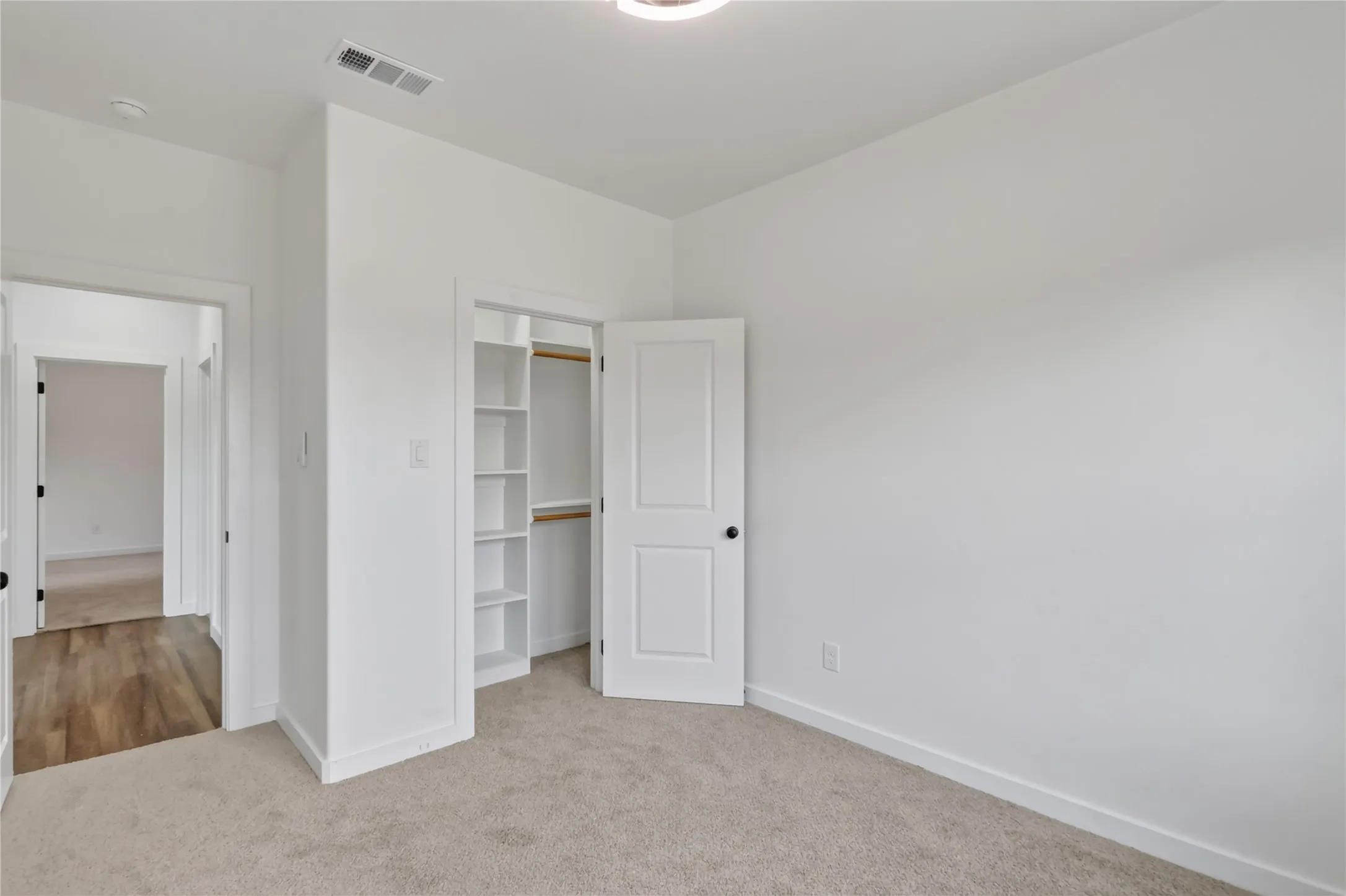 Single Family Residence For Sale in Henderson County , 102 Goodknight Ranch Road, Trinidad, Texas 75163, 3 Bedroom, 3 Bathroom, 2 Garage spaces, 1,600 Sqft, built in 2026, mls#21394684, Real Estate Agent in Trinidad, Homes For Sale in Henderson county, Homes For Sale in Trinidad, Realtor in Trinidad Texas, Real Estate Brokerage Independent Realty Texas, Luminita Cordes Realtor