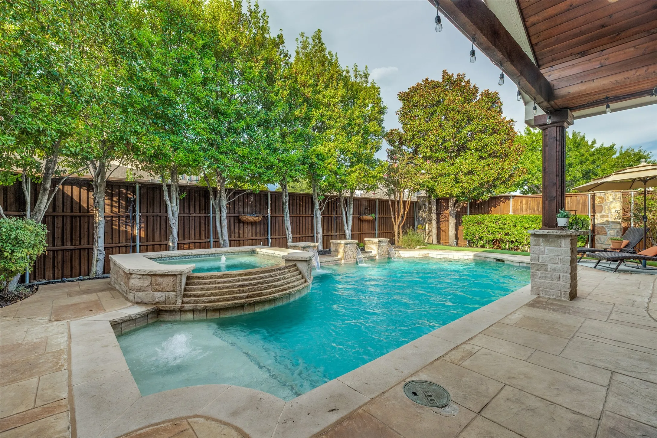 Single Family Residence For Sale in Collin County , 1834 Trinidad Lane, Allen, Texas 75013, 3 Bedroom, 4 Bathroom, 3 Garage spaces, 3,578 Sqft, built in 2007, mls#21393526, Real Estate Agent in Allen, Homes For Sale in Collin county, Homes For Sale in Allen, Realtor in Allen Texas, Real Estate Brokerage Independent Realty Texas, Luminita Cordes Realtor