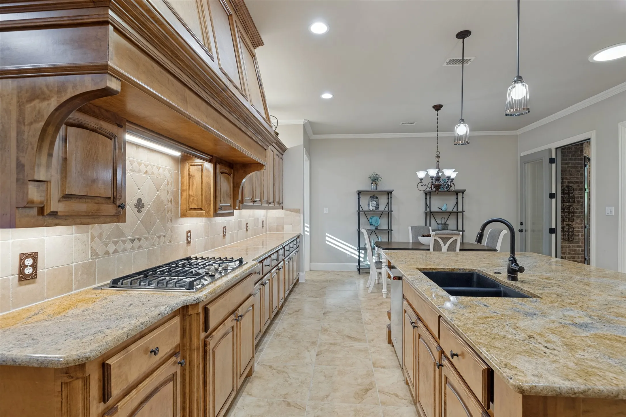 Single Family Residence For Sale in Collin County , 1834 Trinidad Lane, Allen, Texas 75013, 3 Bedroom, 4 Bathroom, 3 Garage spaces, 3,578 Sqft, built in 2007, mls#21393526, Real Estate Agent in Allen, Homes For Sale in Collin county, Homes For Sale in Allen, Realtor in Allen Texas, Real Estate Brokerage Independent Realty Texas, Luminita Cordes Realtor