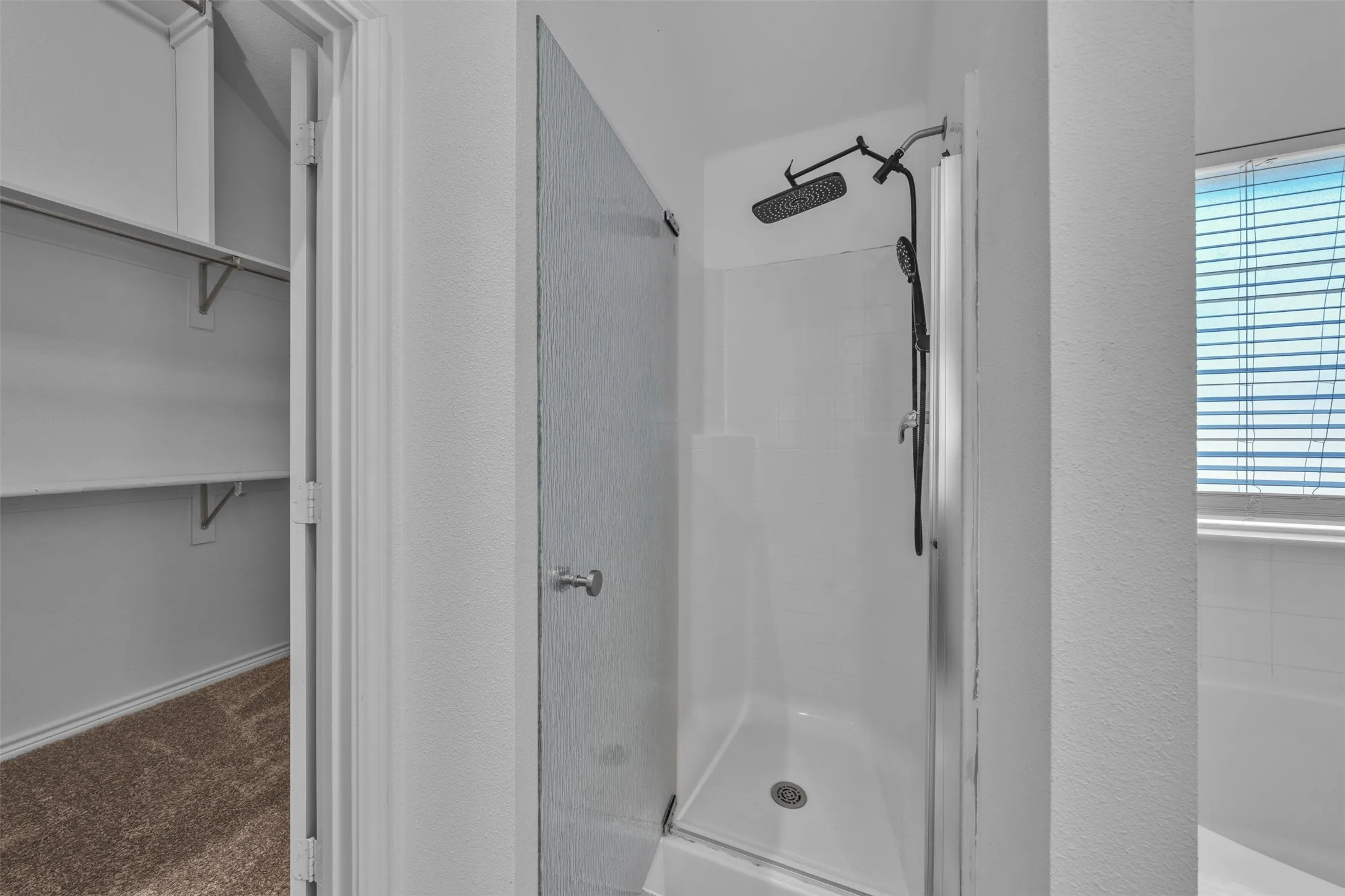 Single Family Residence For Sale in Tarrant County , 4533 Summerbrook Circle, Fort Worth, Texas 76137, 3 Bedroom, 2 Bathroom, 2 Garage spaces, 1,762 Sqft, built in 2001, mls#21394717, Real Estate Agent in Fort Worth, Homes For Sale in Tarrant county, Homes For Sale in Fort Worth, Realtor in Fort Worth Texas, Real Estate Brokerage Independent Realty Texas, Luminita Cordes Realtor