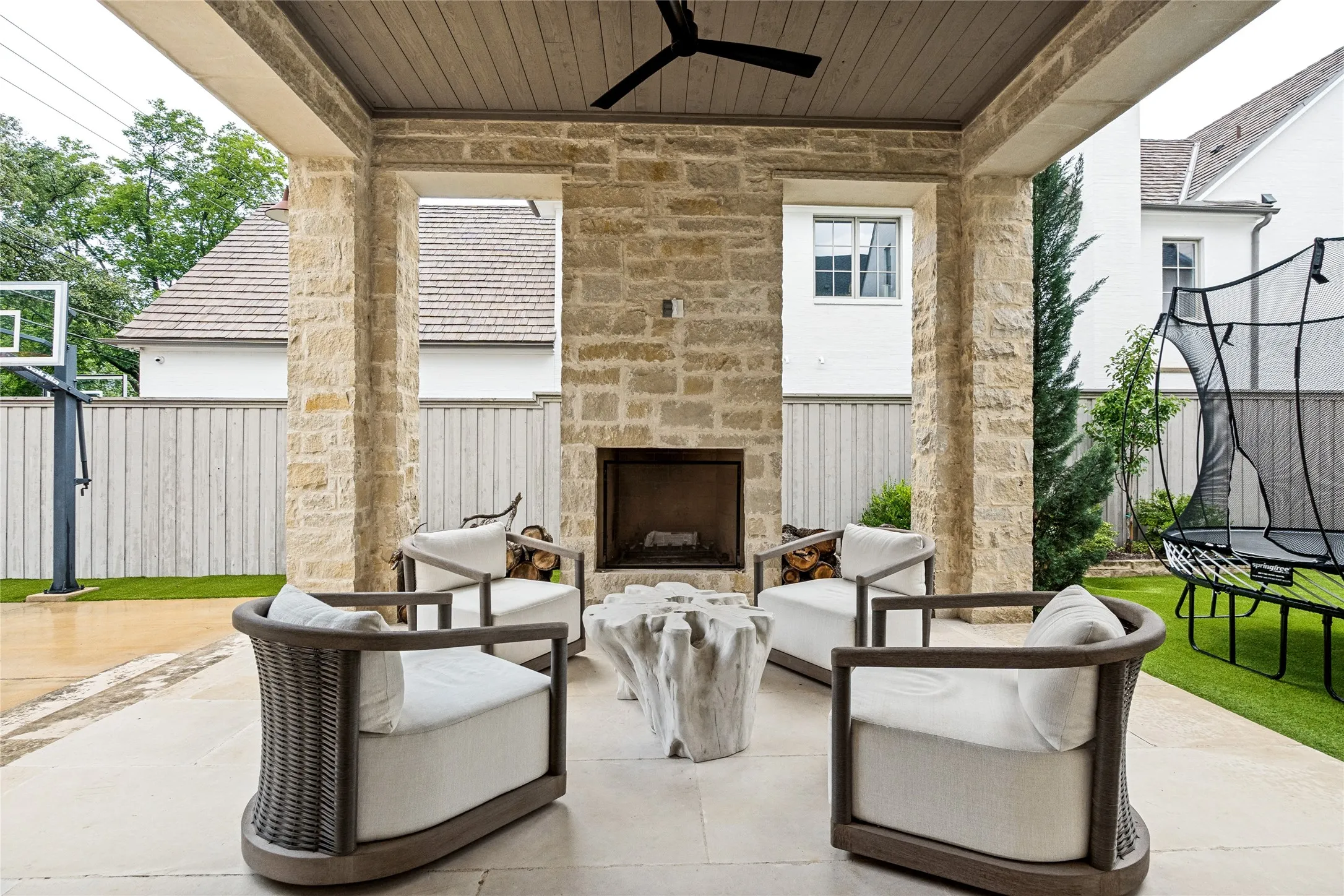 Single Family Residence For Sale in Dallas County , 3421 Southwestern Boulevard, University Park, Texas 75225, 5 Bedroom, 7 Bathroom, 2 Garage spaces, 6,898 Sqft, built in 2020, mls#21394754, Real Estate Agent in University Park, Homes For Sale in Dallas county, Homes For Sale in University Park, Realtor in University Park Texas, Real Estate Brokerage Independent Realty Texas, Luminita Cordes Realtor