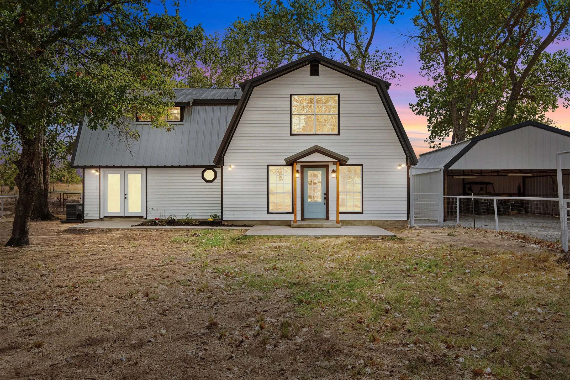 Single Family Residence For Sale in Wise County , 666 County Road 2445, Decatur, Texas 76234, 4 Bedroom, 3 Bathroom, 2 Garage spaces, 2,064 Sqft, built in 1994, mls#21390426, Real Estate Agent in Decatur, Homes For Sale in Wise county, Homes For Sale in Decatur, Realtor in Decatur Texas, Real Estate Brokerage Independent Realty Texas, Luminita Cordes Realtor