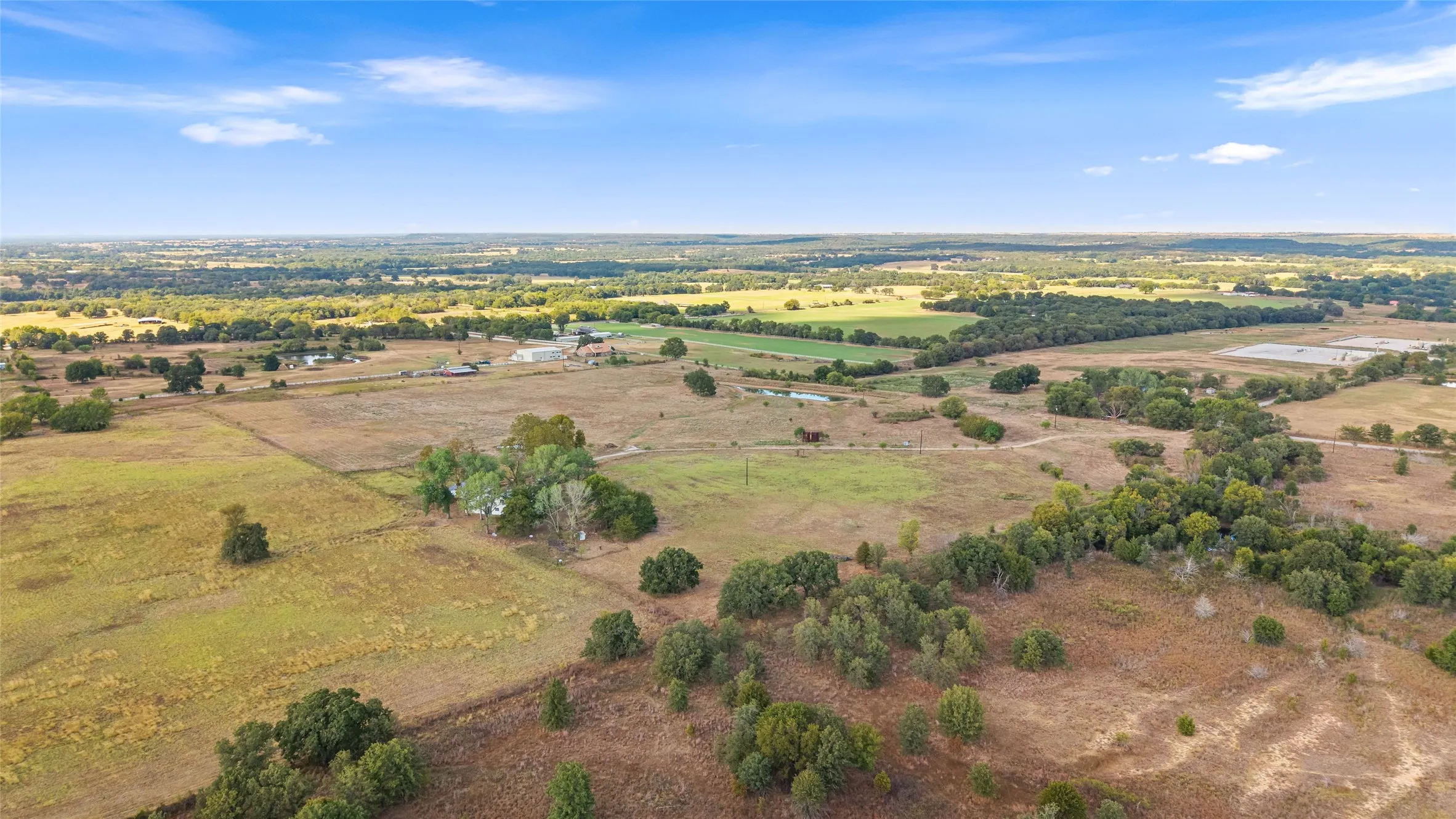 Single Family Residence For Sale in Wise County , 666 County Road 2445, Decatur, Texas 76234, 4 Bedroom, 3 Bathroom, 2 Garage spaces, 2,064 Sqft, built in 1994, mls#21390426, Real Estate Agent in Decatur, Homes For Sale in Wise county, Homes For Sale in Decatur, Realtor in Decatur Texas, Real Estate Brokerage Independent Realty Texas, Luminita Cordes Realtor