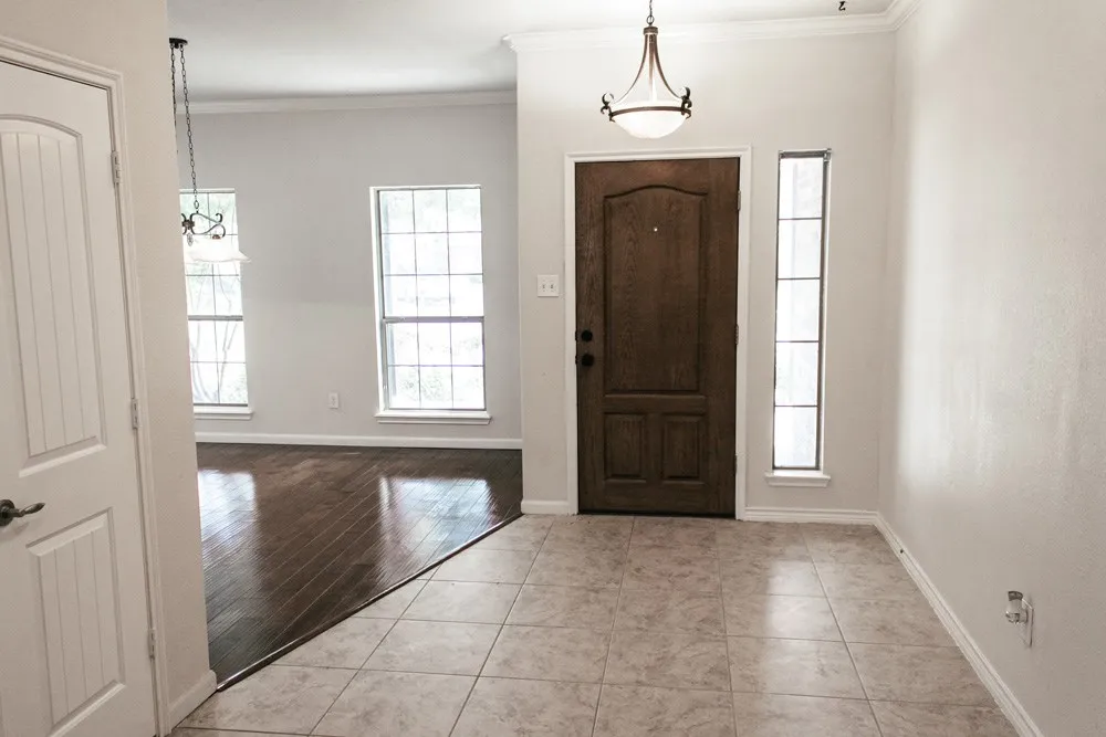 Single Family Residence For Rent in Collin County , 5700 Silver Spur, Mc Kinney, Texas 75070, 4 Bedroom, 3 Bathroom, 2 Garage spaces, 3,028 Sqft, built in 2007, mls#21394953, Real Estate Agent in Mc Kinney, Homes For Rent in Collin county, Homes For Rent in Mc Kinney, Realtor in Mc Kinney Texas, Real Estate Brokerage Independent Realty Texas, Luminita Cordes Realtor