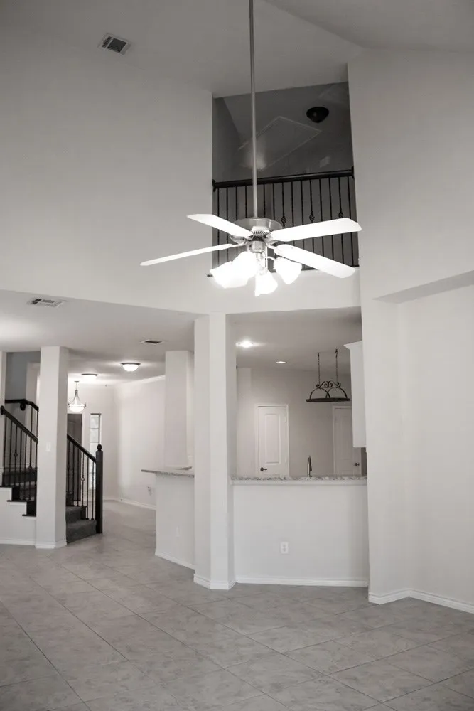 Single Family Residence For Rent in Collin County , 5700 Silver Spur, Mc Kinney, Texas 75070, 4 Bedroom, 3 Bathroom, 2 Garage spaces, 3,028 Sqft, built in 2007, mls#21394953, Real Estate Agent in Mc Kinney, Homes For Rent in Collin county, Homes For Rent in Mc Kinney, Realtor in Mc Kinney Texas, Real Estate Brokerage Independent Realty Texas, Luminita Cordes Realtor