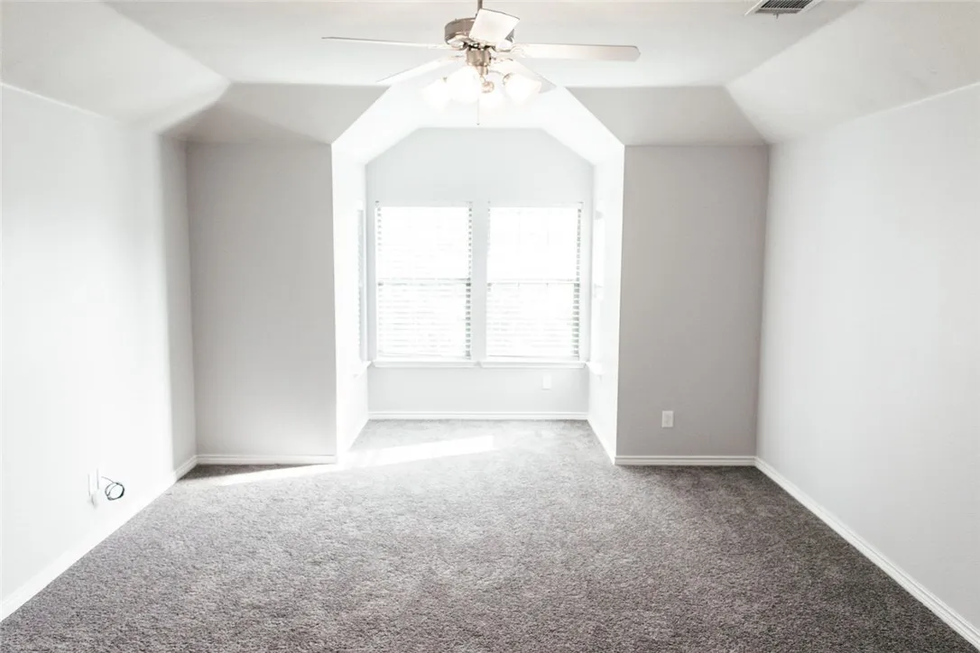 Single Family Residence For Rent in Collin County , 5700 Silver Spur, Mc Kinney, Texas 75070, 4 Bedroom, 3 Bathroom, 2 Garage spaces, 3,028 Sqft, built in 2007, mls#21394953, Real Estate Agent in Mc Kinney, Homes For Rent in Collin county, Homes For Rent in Mc Kinney, Realtor in Mc Kinney Texas, Real Estate Brokerage Independent Realty Texas, Luminita Cordes Realtor