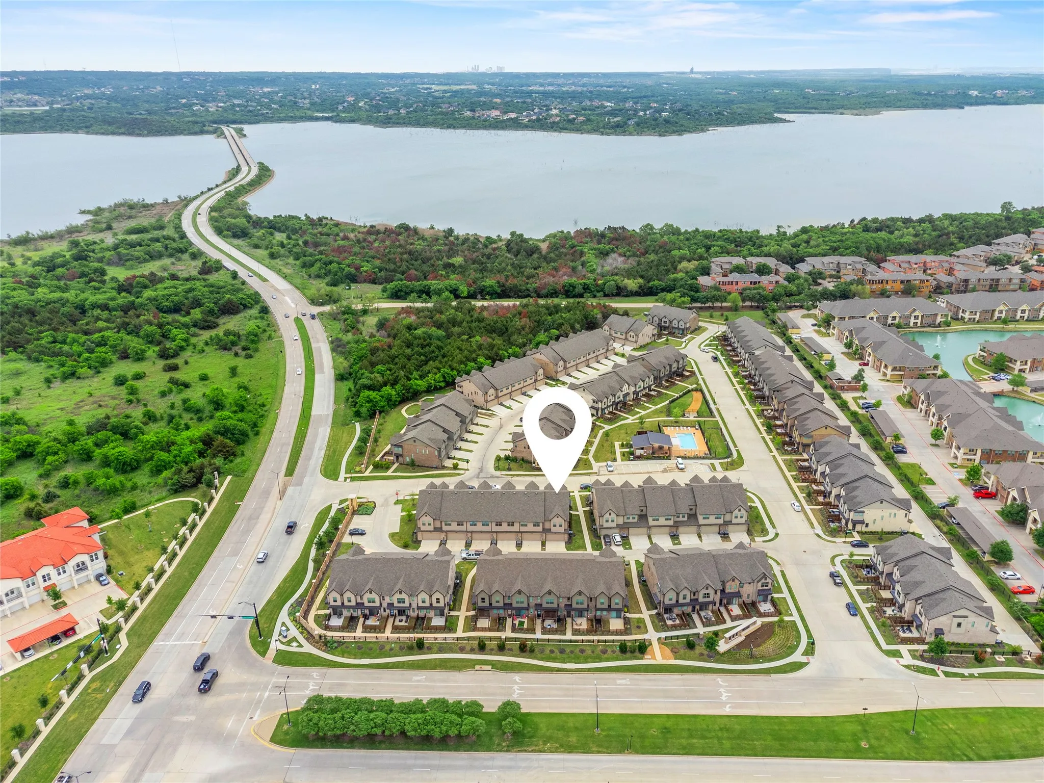 Townhouse For Rent in Dallas County , 2616 La Cala Drive, Grand Prairie, Texas 75054, 3 Bedroom, 3 Bathroom, 2 Garage spaces, 1,813 Sqft, built in 2023, mls#21394422, Real Estate Agent in Grand Prairie, Homes For Rent in Dallas county, Homes For Rent in Grand Prairie, Realtor in Grand Prairie Texas, Real Estate Brokerage Independent Realty Texas, Luminita Cordes Realtor